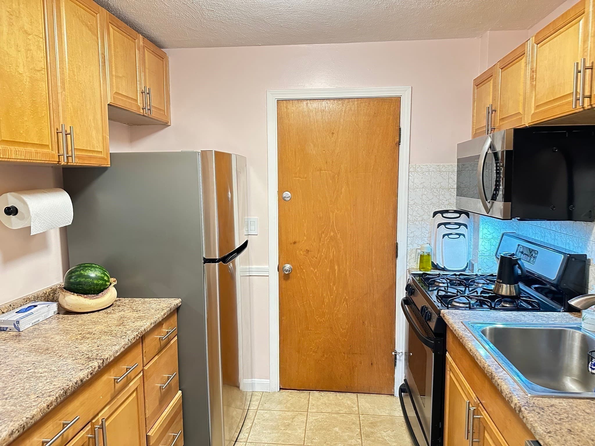 Condominium at 458-460 Eastern Ave # 14, Lynn MA 01902, Lynn, photo 15 of 28