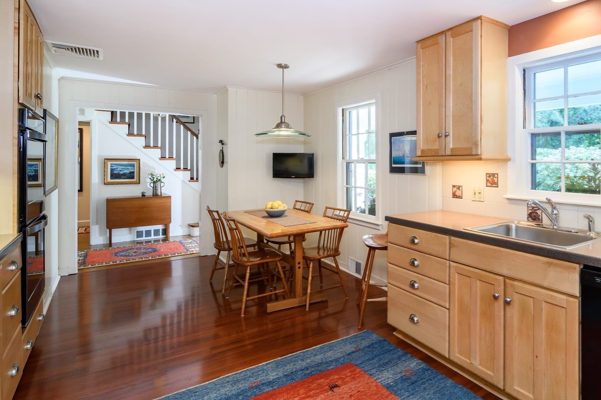 Single Family Residence at 186 Oakland Street, Wellesley MA 02481, Wellesley, photo 6 of 23