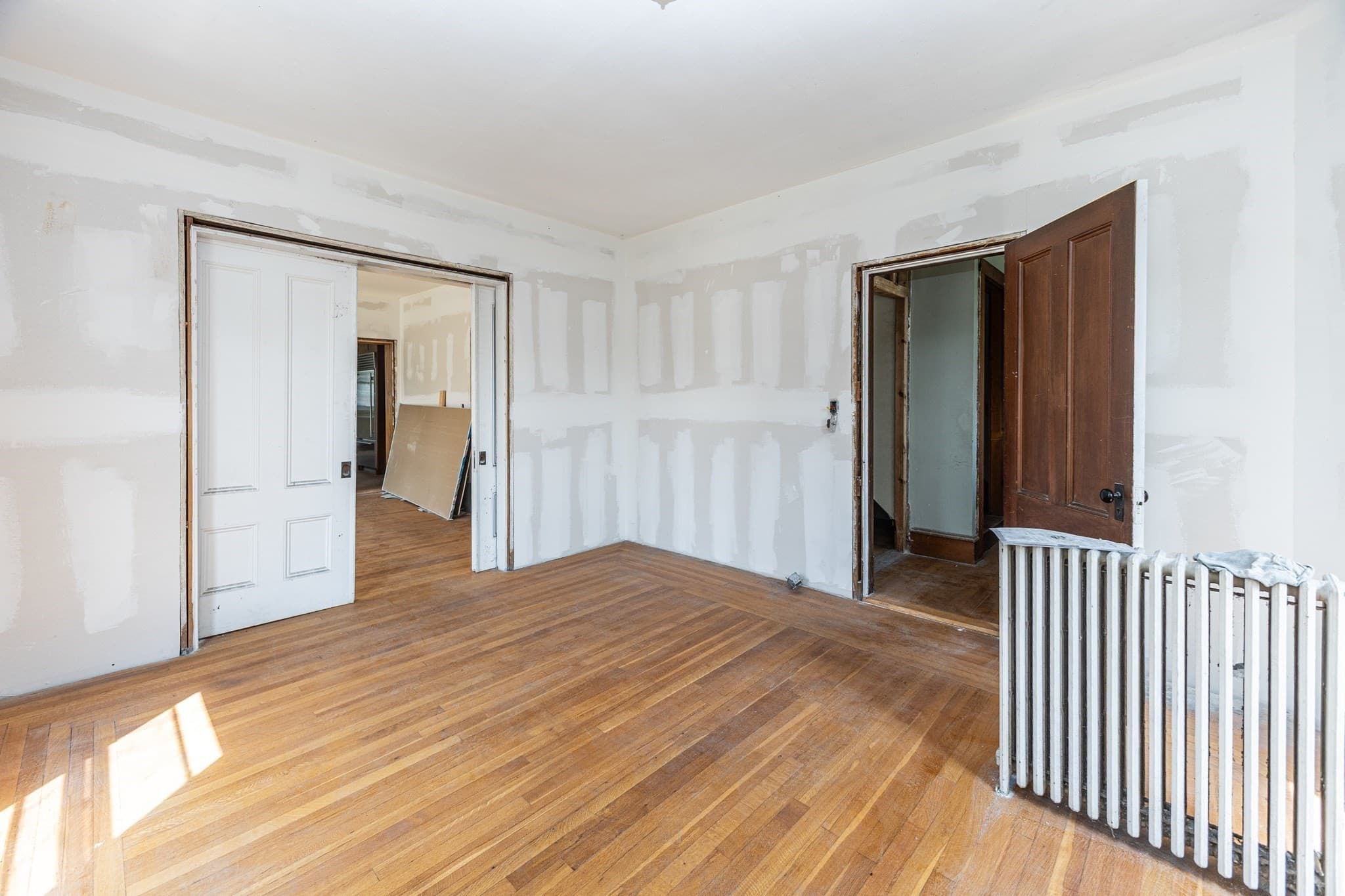 Single Family Residence at 29 Gorham St, Chelmsford MA 01824, photo 20 of 34