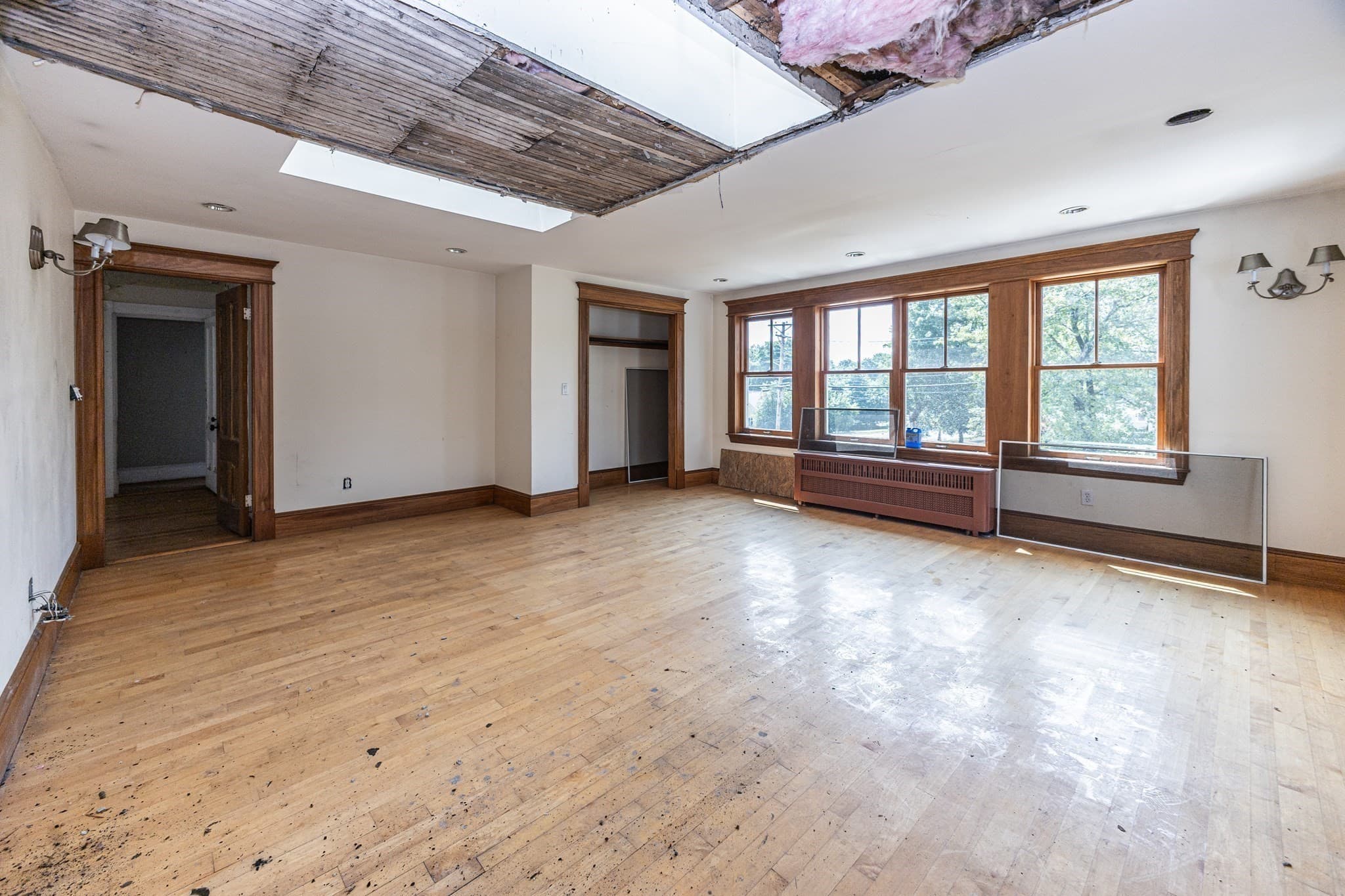Single Family Residence at 29 Gorham St, Chelmsford MA 01824, photo 30 of 34