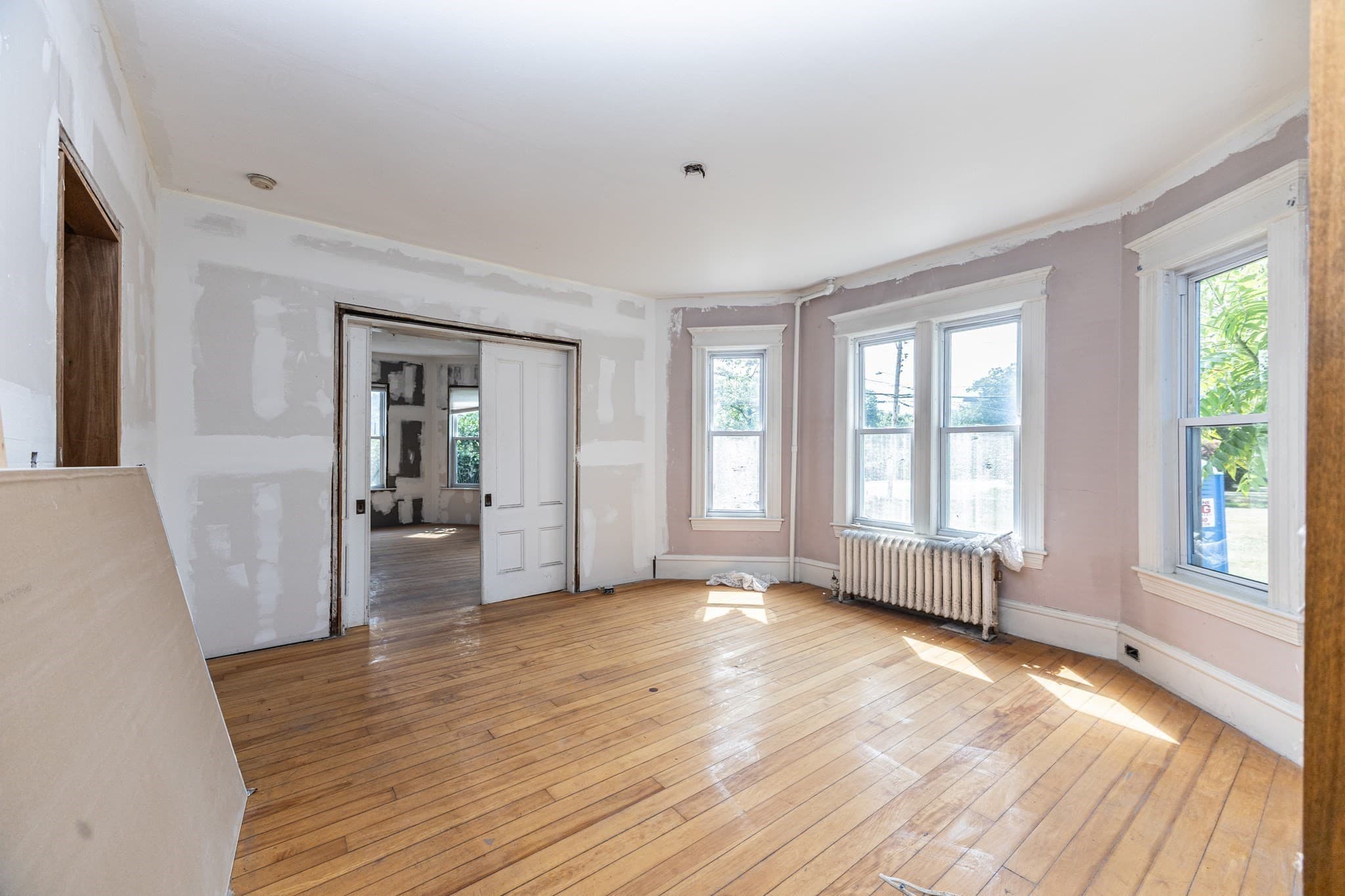 Single Family Residence at 29 Gorham St, Chelmsford MA 01824, photo 15 of 34