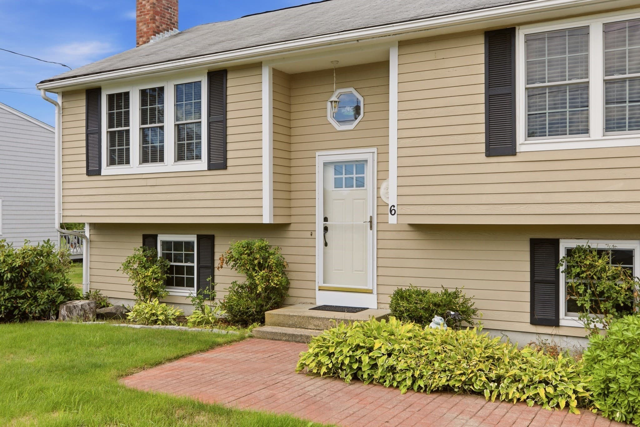 Single Family Residence at 6 Musket Rd, Seekonk MA 02771, Seekonk, photo 2 of 39