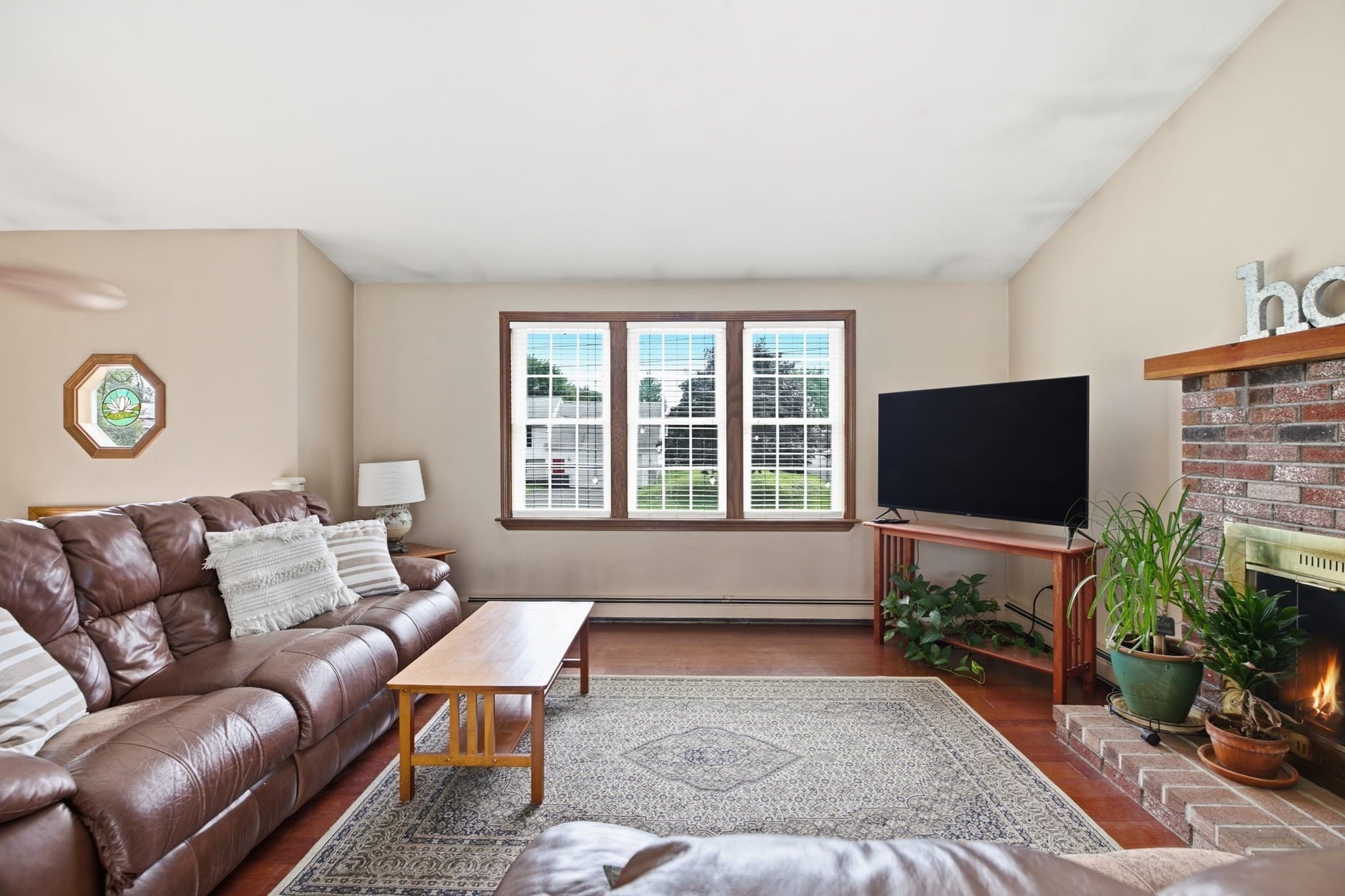 Single Family Residence at 6 Musket Rd, Seekonk MA 02771, Seekonk, photo 7 of 39