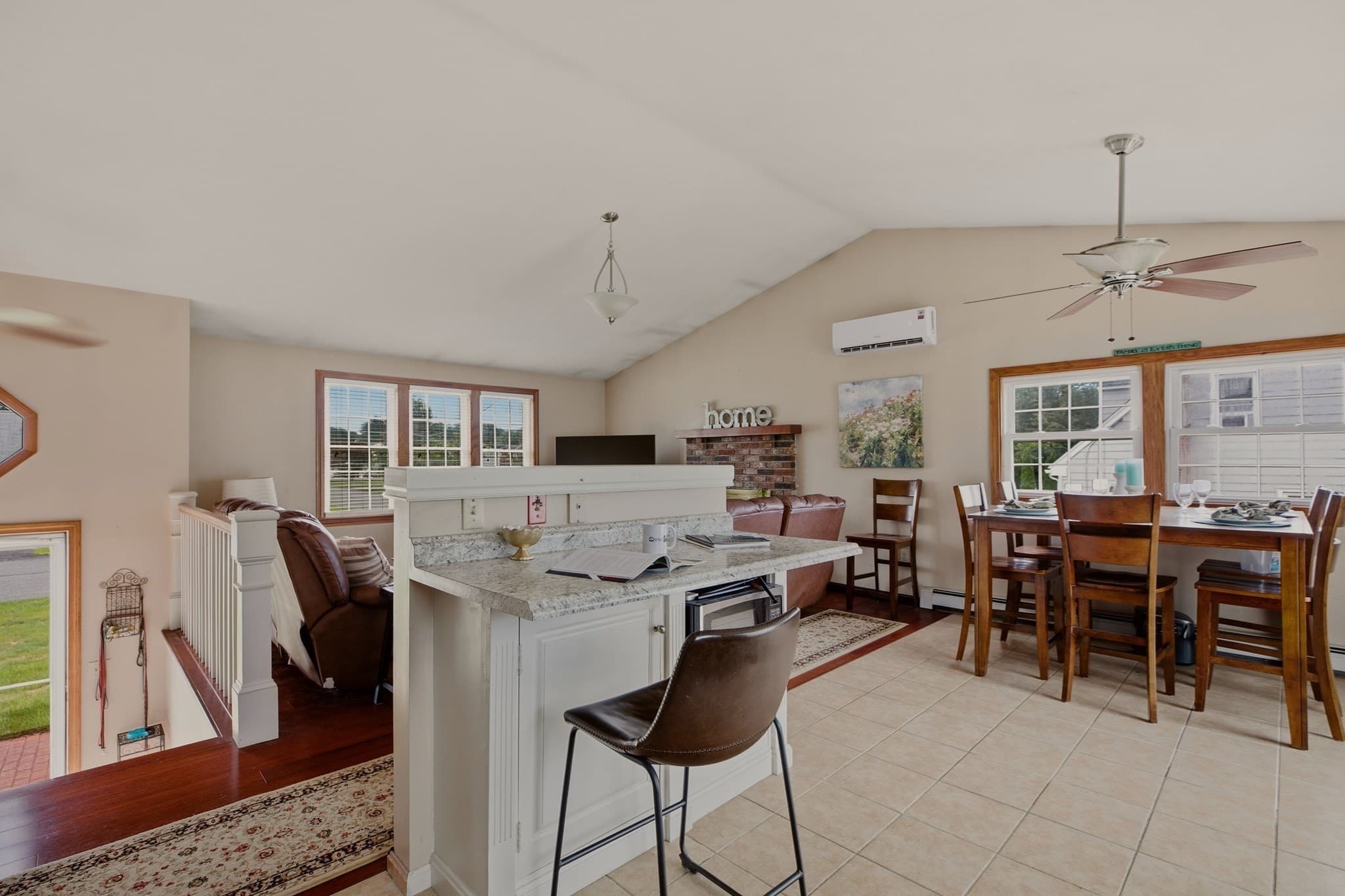 Single Family Residence at 6 Musket Rd, Seekonk MA 02771, Seekonk, photo 11 of 39
