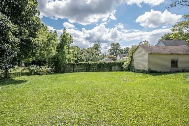 Single Family Residence at 317 Oxford St  N, Auburn MA 01501, Auburn, photo 27 of 33