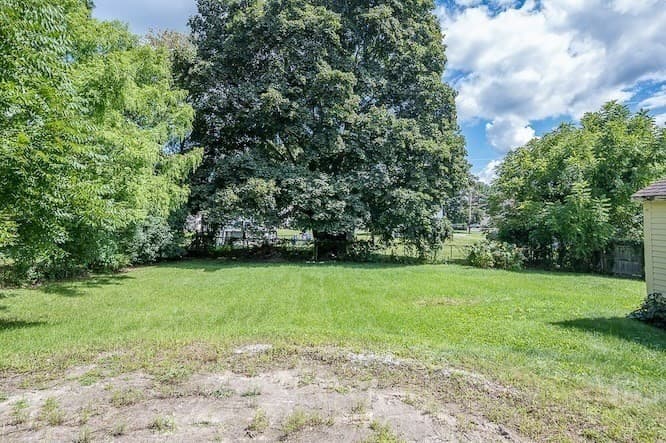 Single Family Residence at 317 Oxford St  N, Auburn MA 01501, Auburn, photo 28 of 33