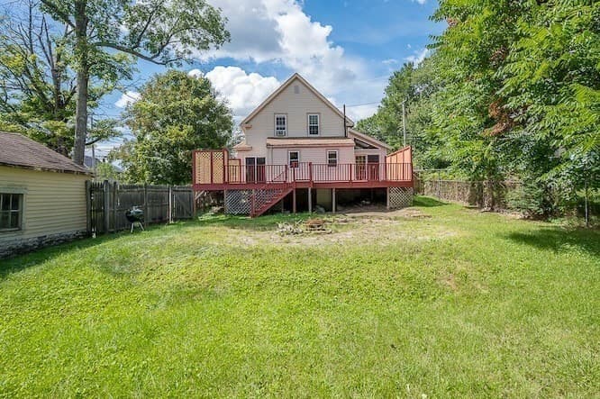 Single Family Residence at 317 Oxford St  N, Auburn MA 01501, Auburn, photo 30 of 33