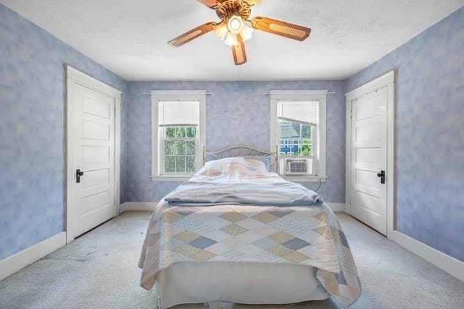 Single Family Residence at 317 Oxford St  N, Auburn MA 01501, Auburn, photo 18 of 33