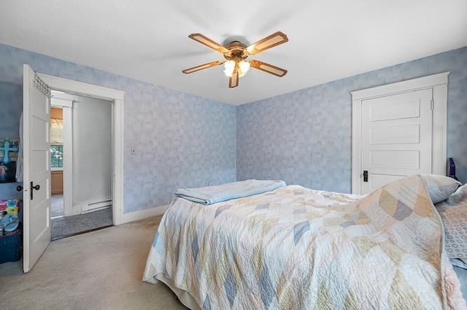 Single Family Residence at 317 Oxford St  N, Auburn MA 01501, Auburn, photo 19 of 33