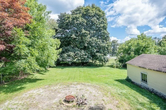 Single Family Residence at 317 Oxford St  N, Auburn MA 01501, Auburn, photo 31 of 33