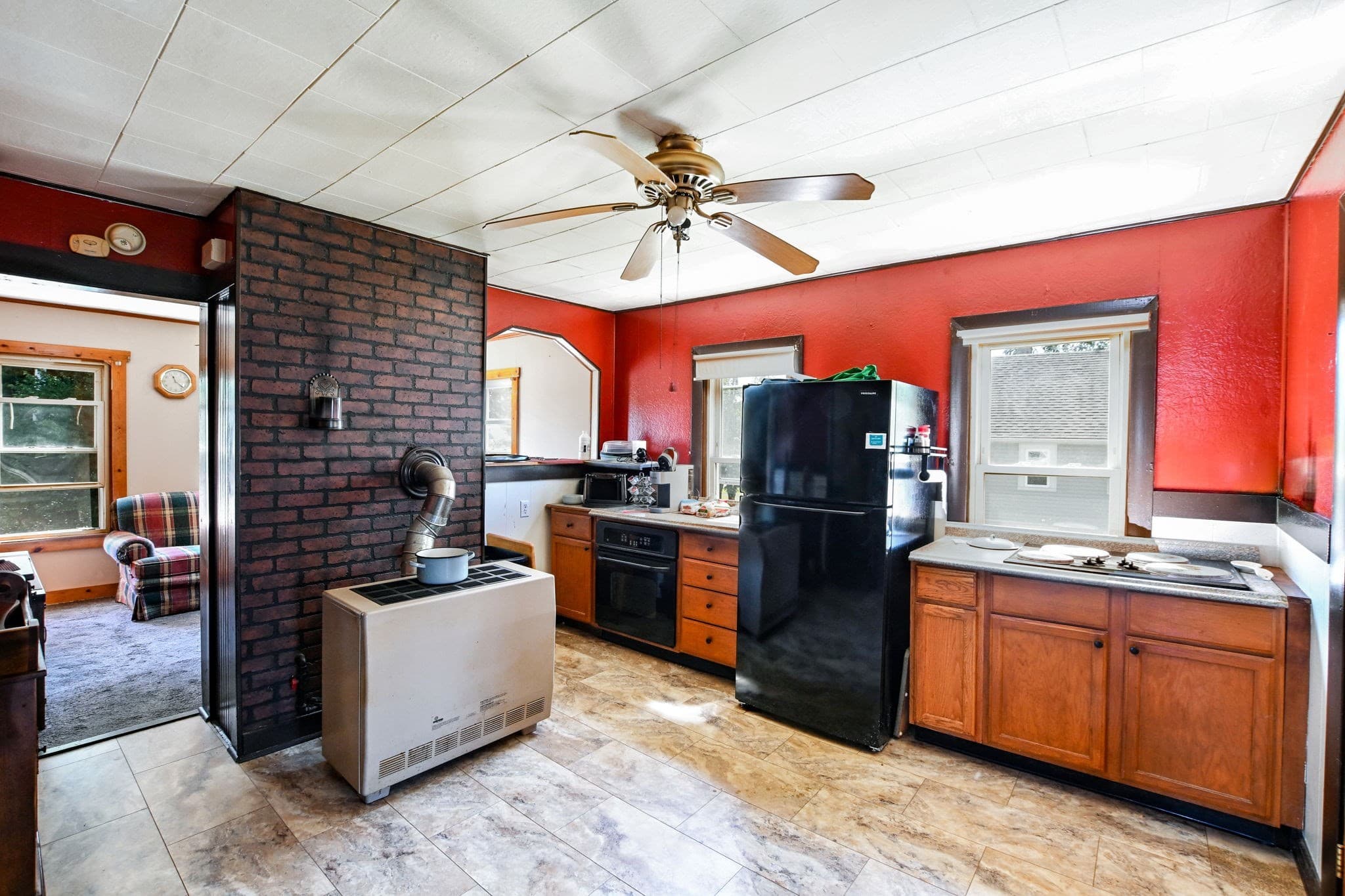 Multi Family at 24 Atlas St, Fairhaven MA 02719, Fairhaven, photo 6 of 13