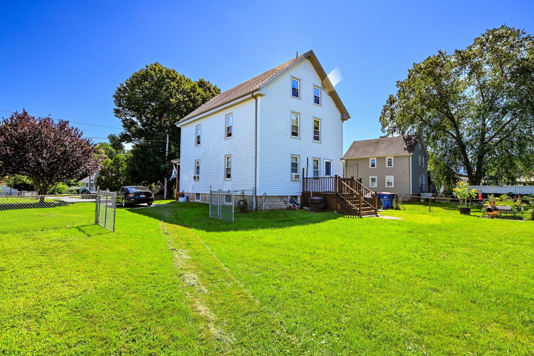 Multi Family at 24 Atlas St, Fairhaven MA 02719, Fairhaven, photo 3 of 13