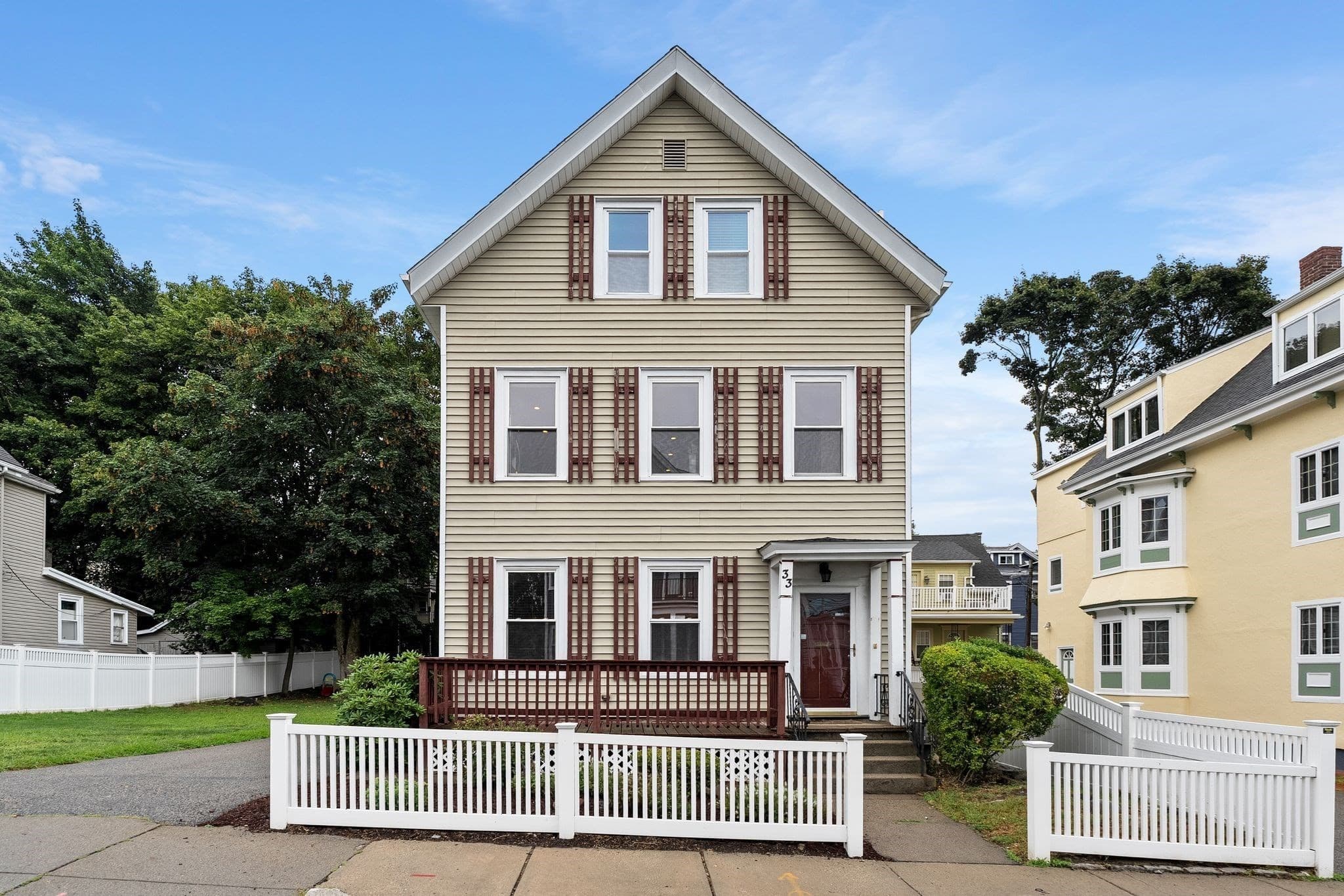 Condominium at 33 Cohasset St # 2, Boston MA 02131, Boston, photo 2 of 38