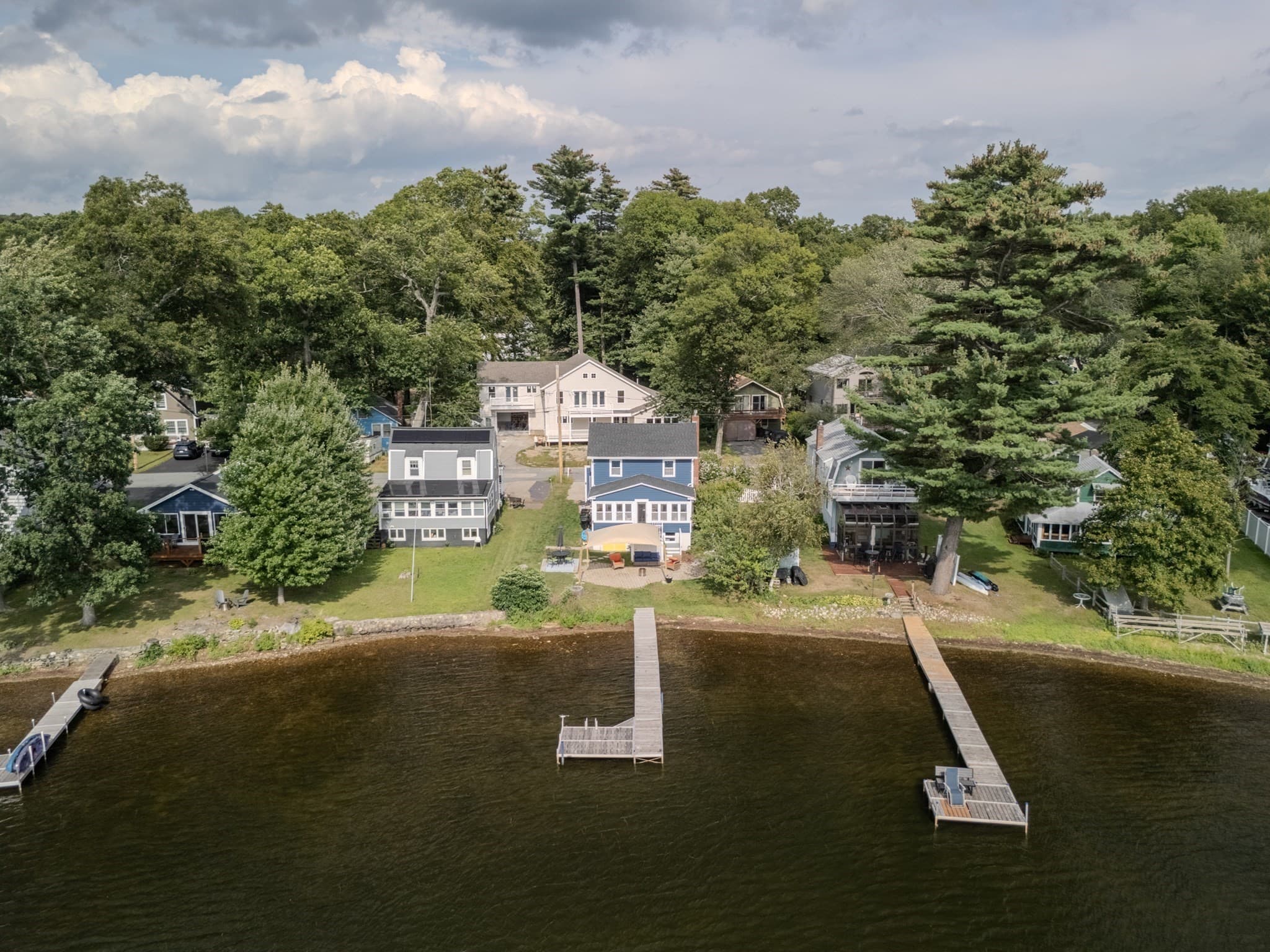 Single Family Residence at 8 Lake Attitash Rd, Amesbury MA 01913, Amesbury, photo 3 of 37