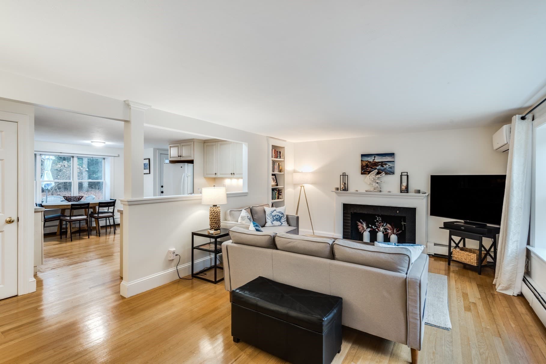 Single Family Residence at 329 Swift Ave, Barnstable MA 02655, Barnstable, photo 4 of 20