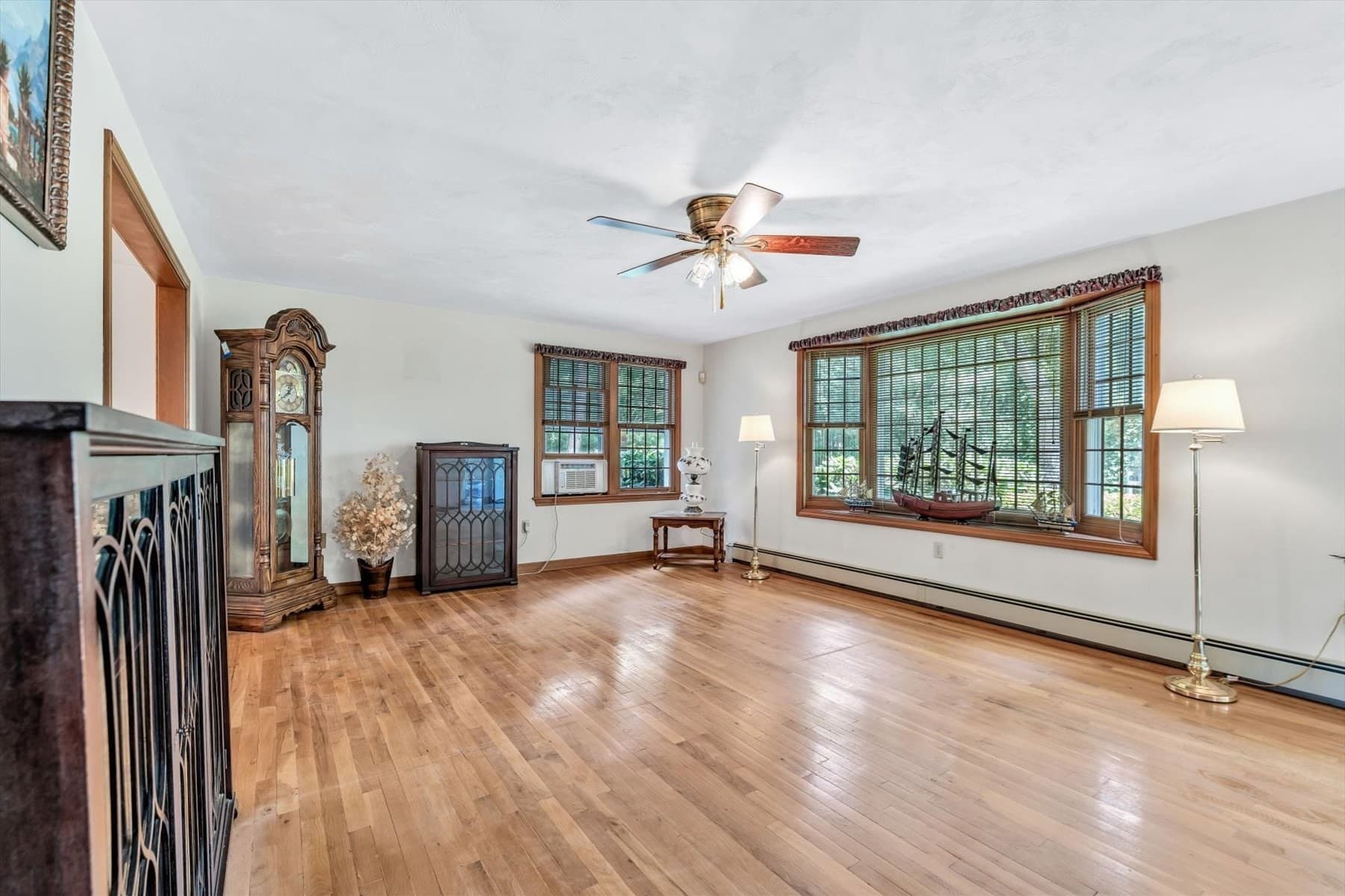 Single Family Residence at 25 Wiley Post Lane, Falmouth MA 02536, Falmouth, photo 5 of 33