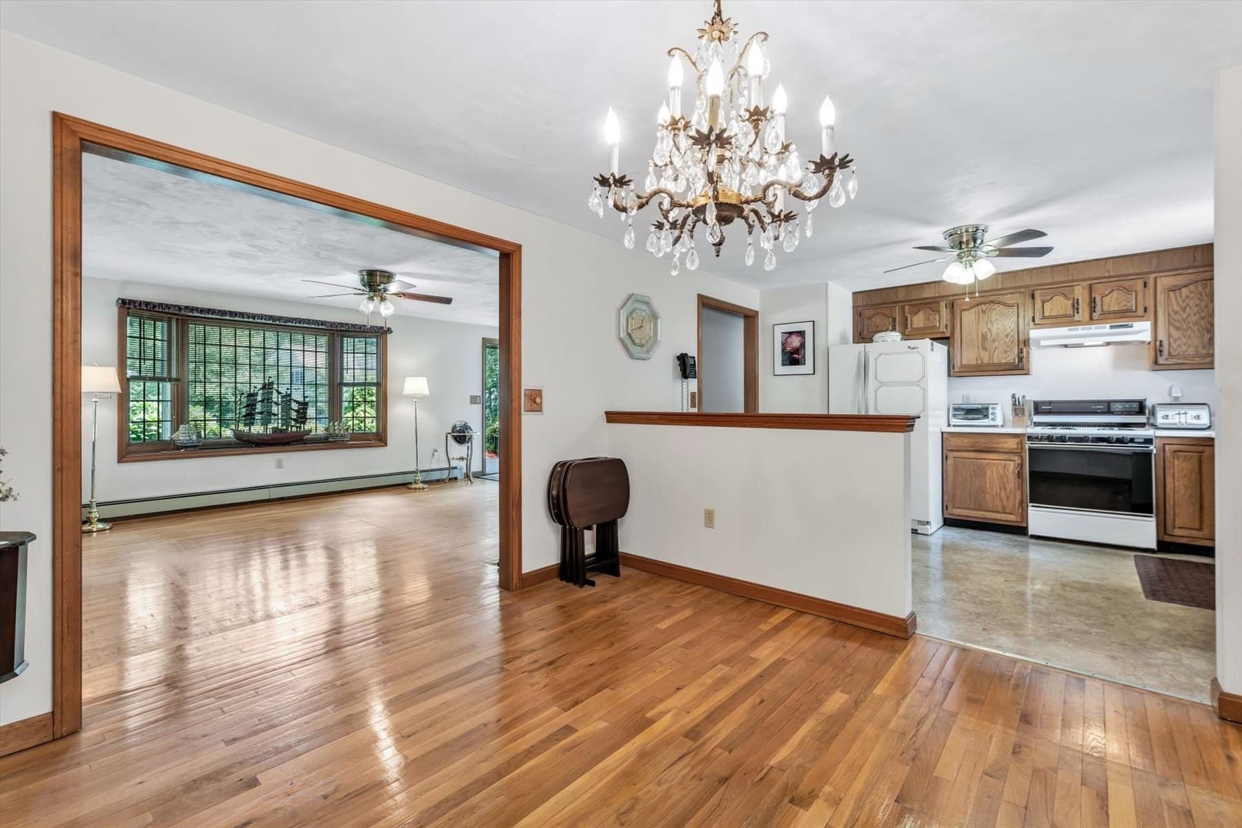Single Family Residence at 25 Wiley Post Lane, Falmouth MA 02536, Falmouth, photo 9 of 33