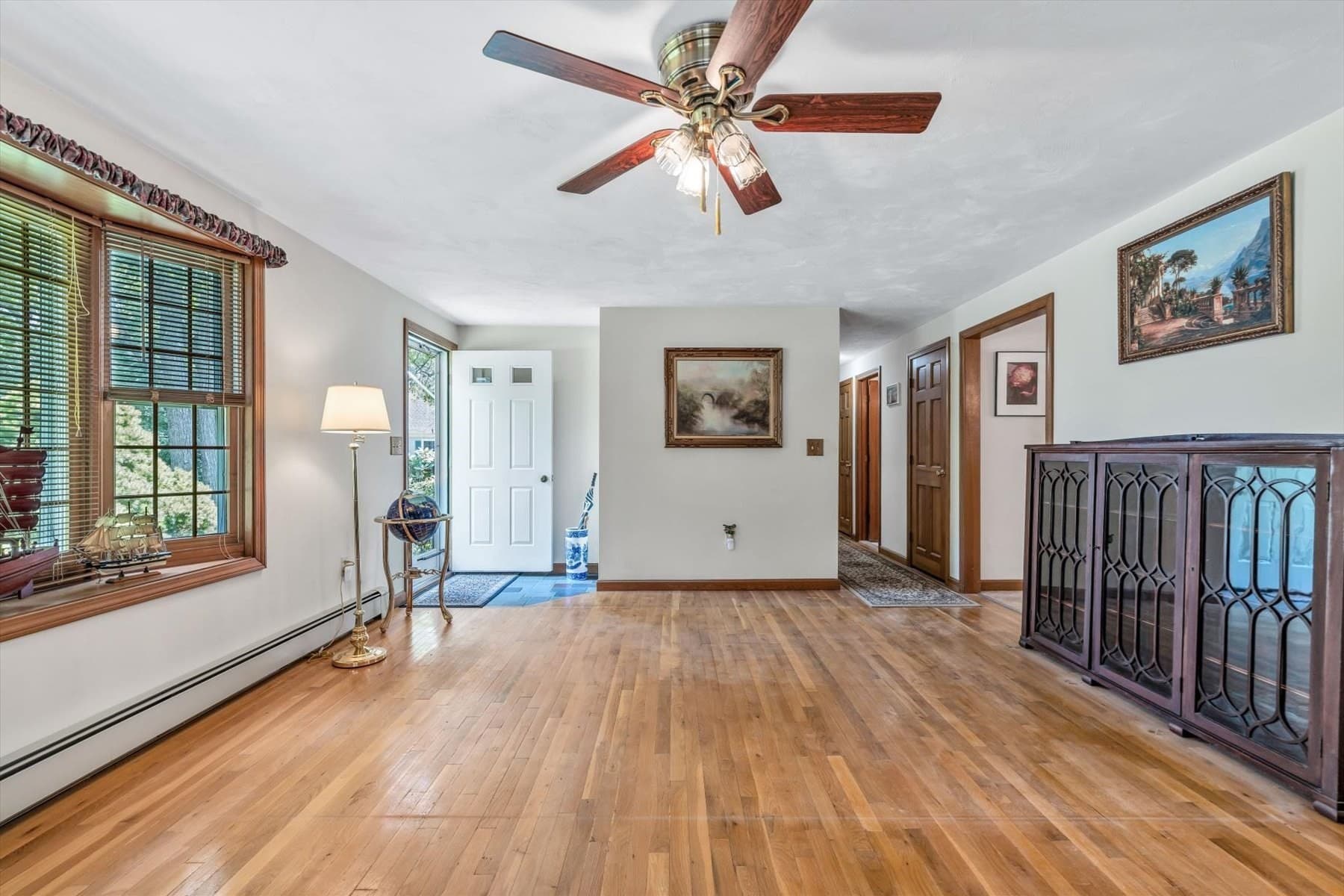 Single Family Residence at 25 Wiley Post Lane, Falmouth MA 02536, Falmouth, photo 4 of 33