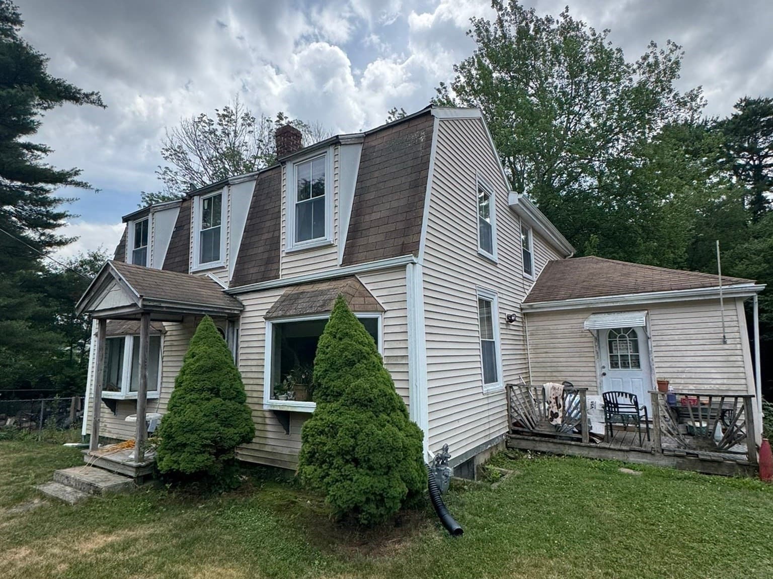 238 Maquan St, Hanson MA 02341