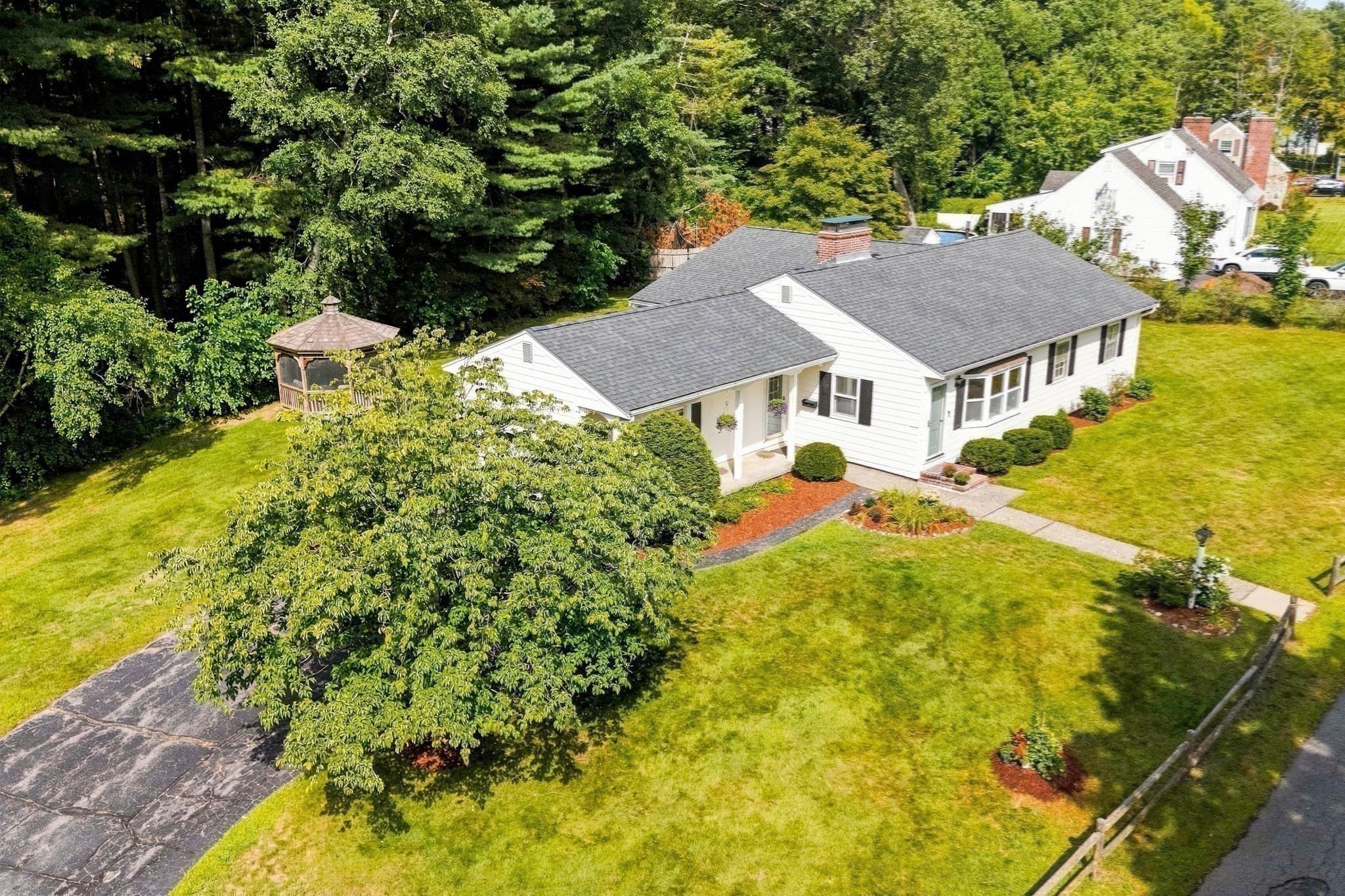 Single Family Residence at 9 Hidden Way, Chelmsford MA 01824, photo 23 of 29