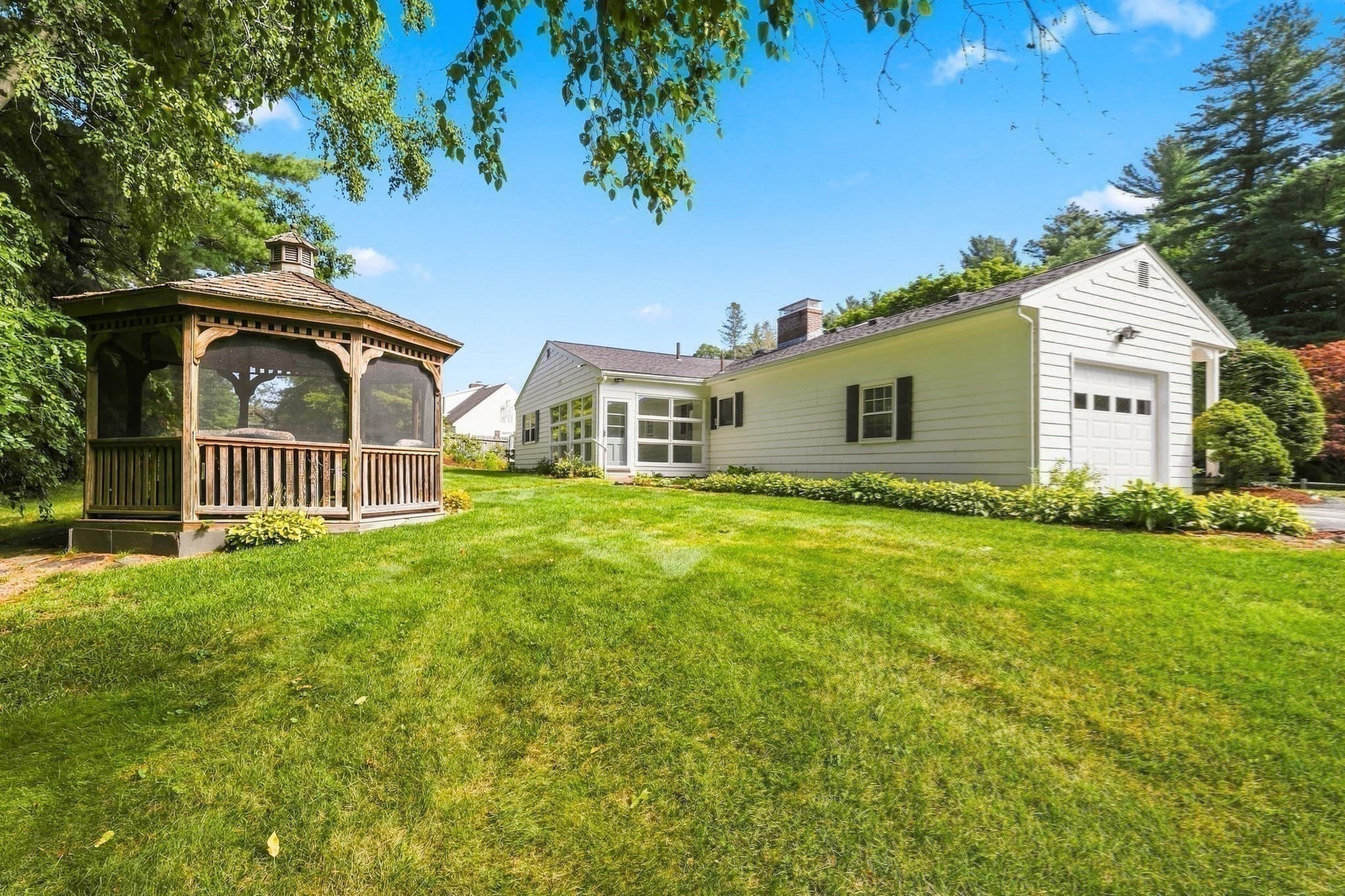 Single Family Residence at 9 Hidden Way, Chelmsford MA 01824, photo 24 of 29