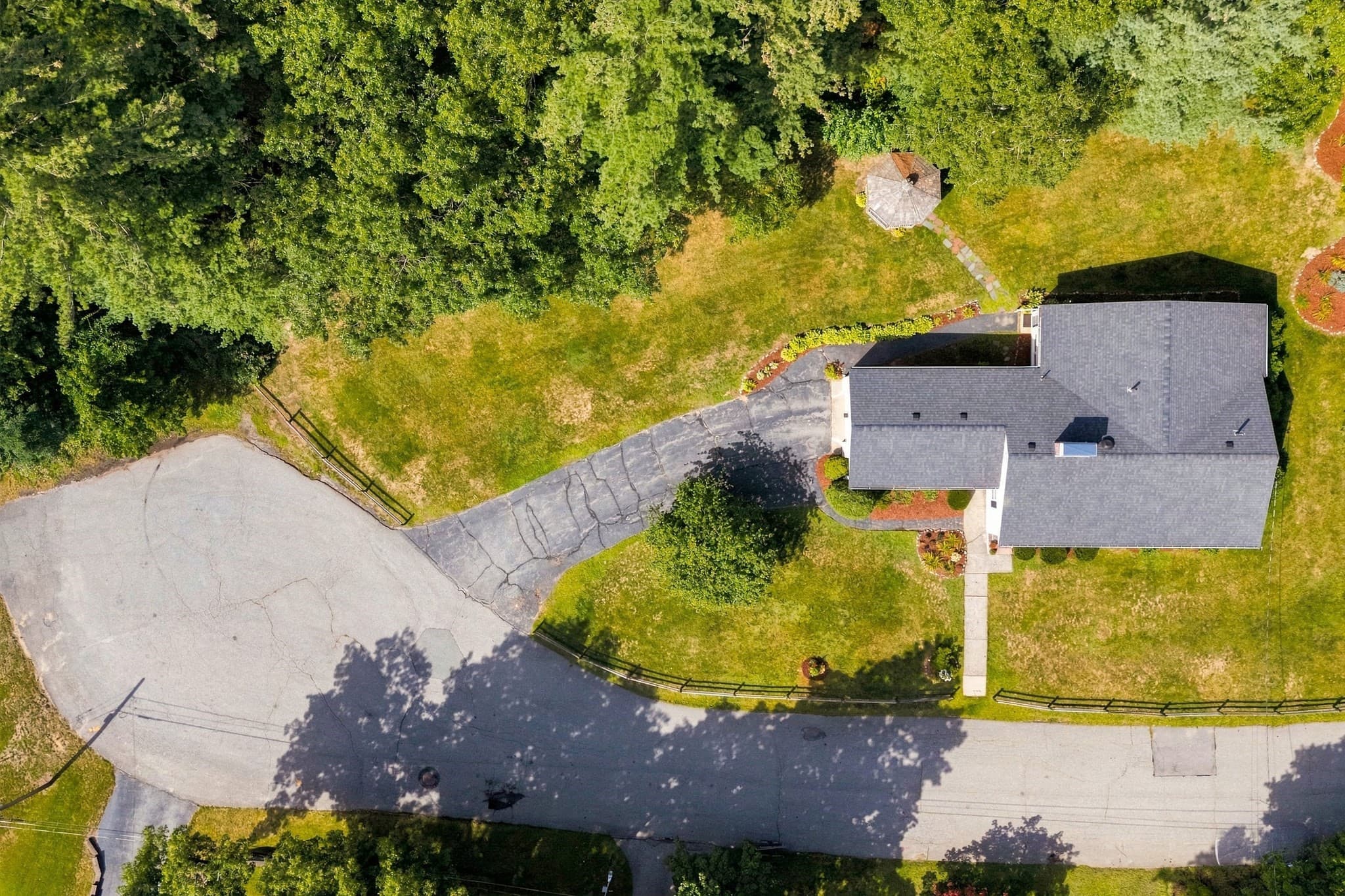 Single Family Residence at 9 Hidden Way, Chelmsford MA 01824, photo 29 of 29