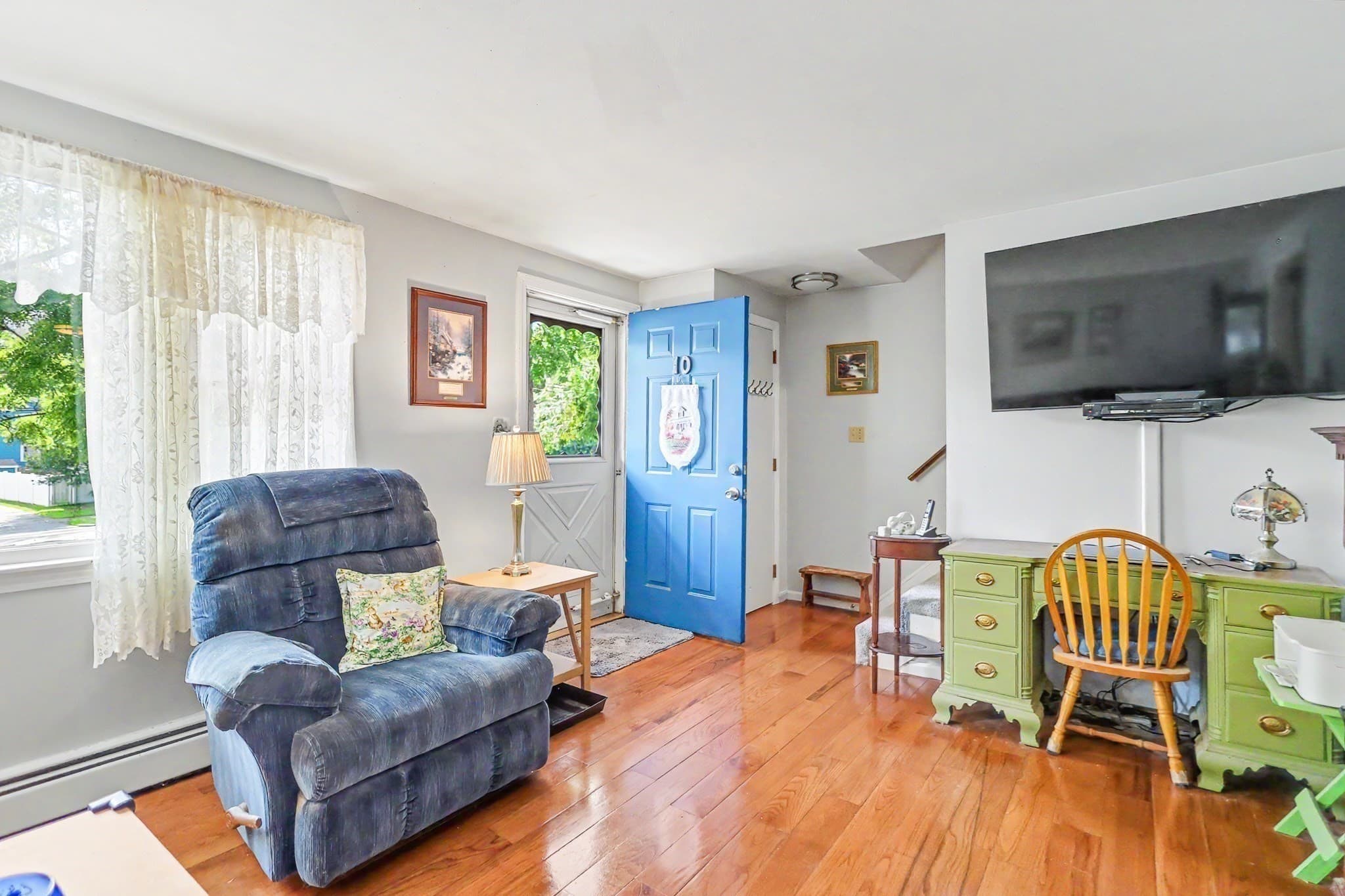 Condex at 10 Lincoln Avenue # 10, Haverhill MA 01830, photo 6 of 33