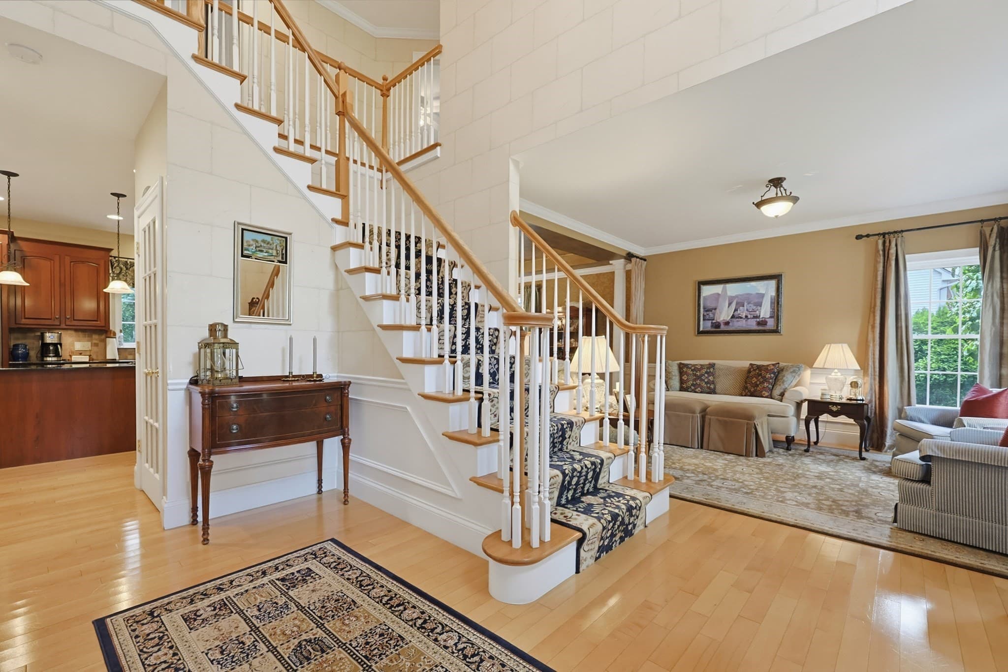 Single Family Residence at 23 Lenox Dr, Franklin MA 02038, Franklin, photo 3 of 42