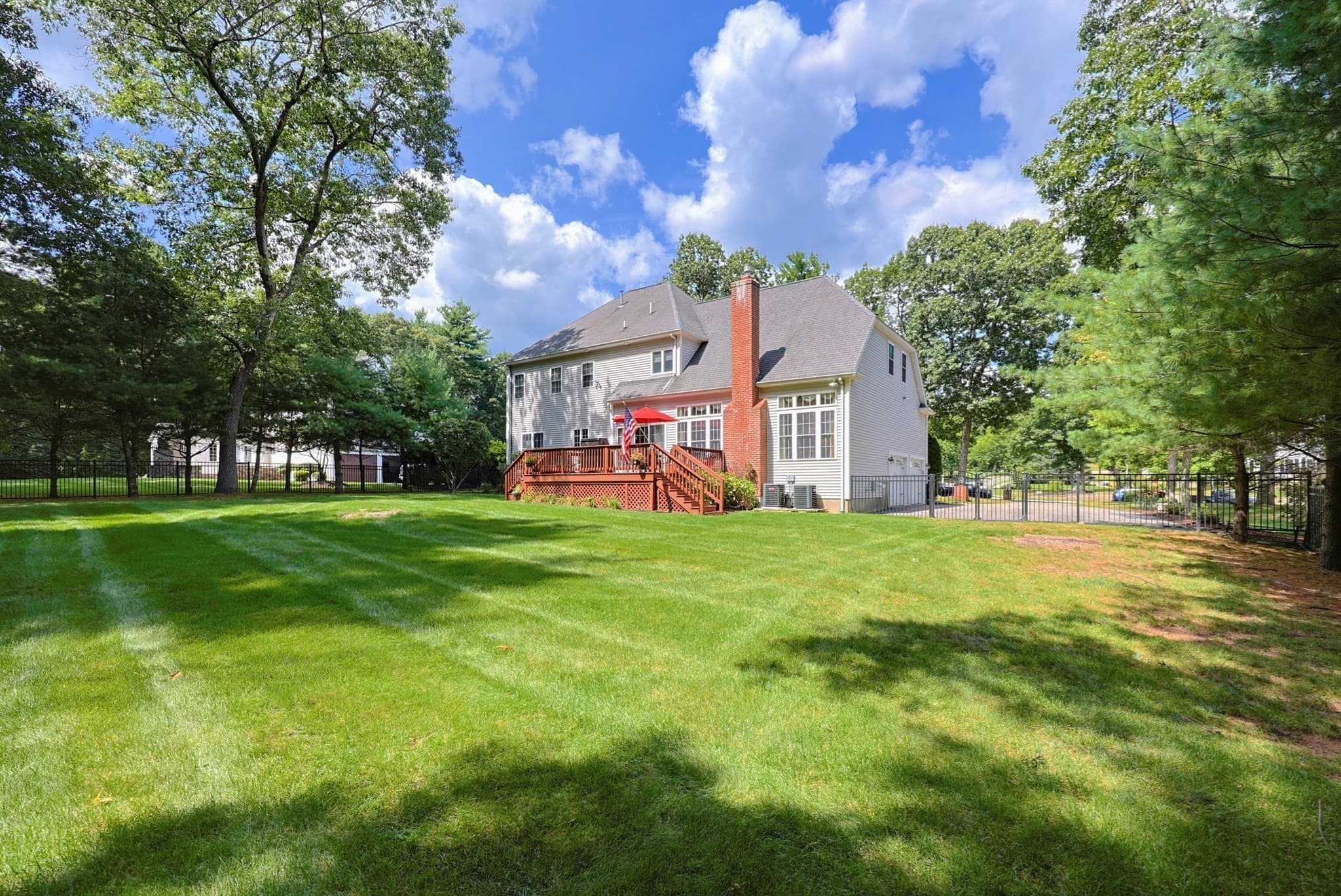 Single Family Residence at 23 Lenox Dr, Franklin MA 02038, Franklin, photo 39 of 42