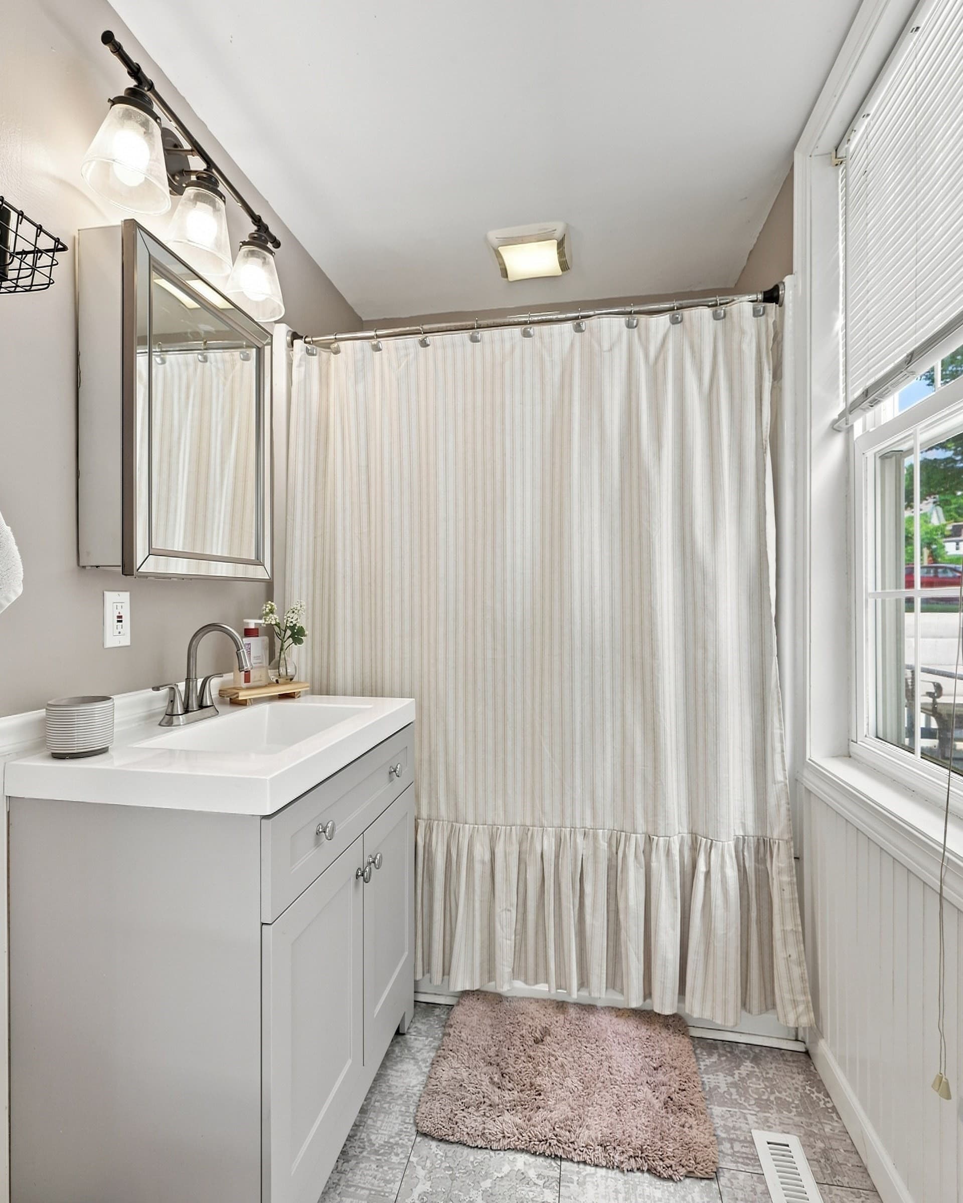 Single Family Residence at 3 Pleasant Street, Huntington MA 01050, photo 17 of 42