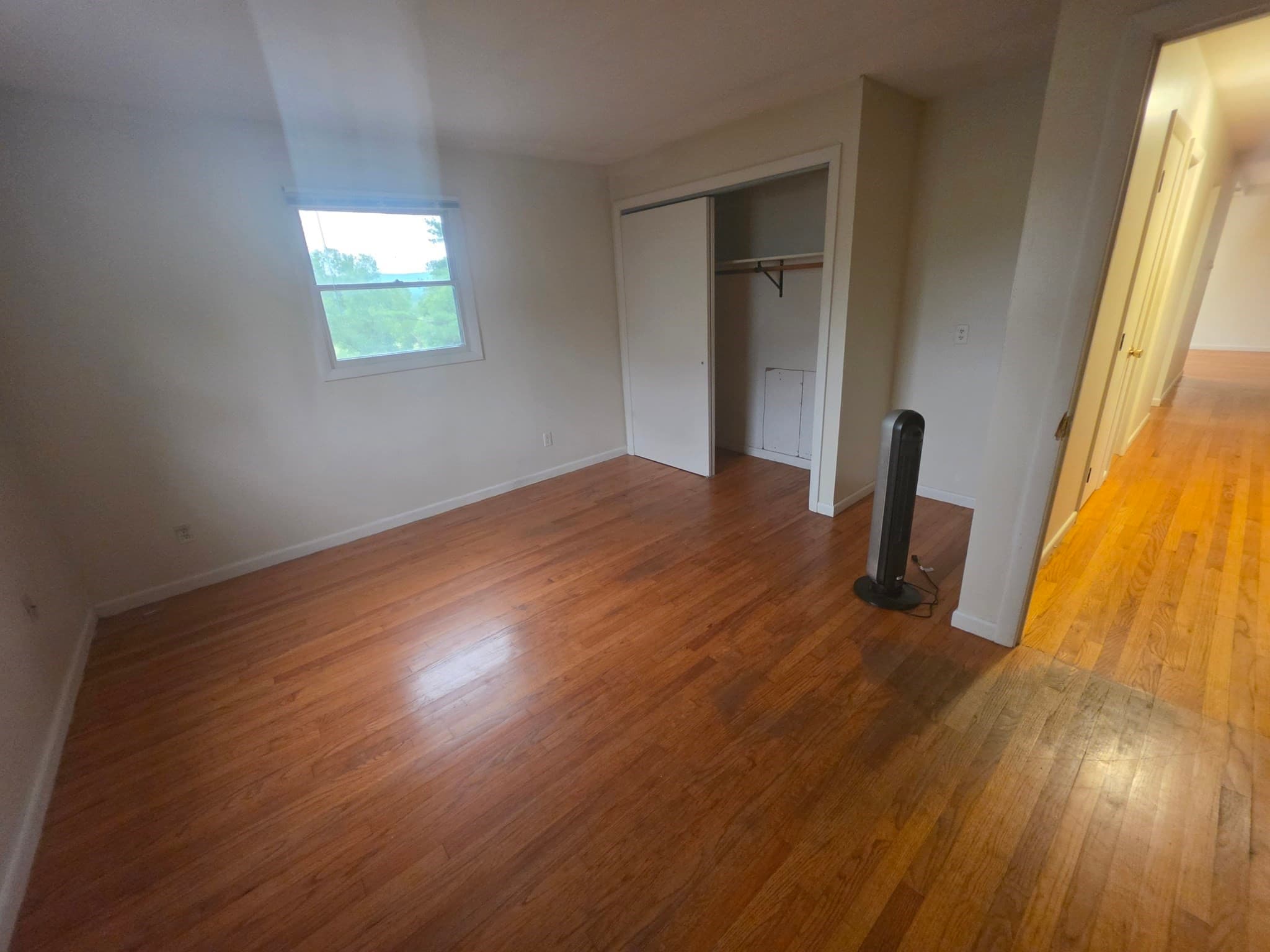 3 Family at 265 N East St, Amherst MA 01002, Amherst, photo 16 of 28
