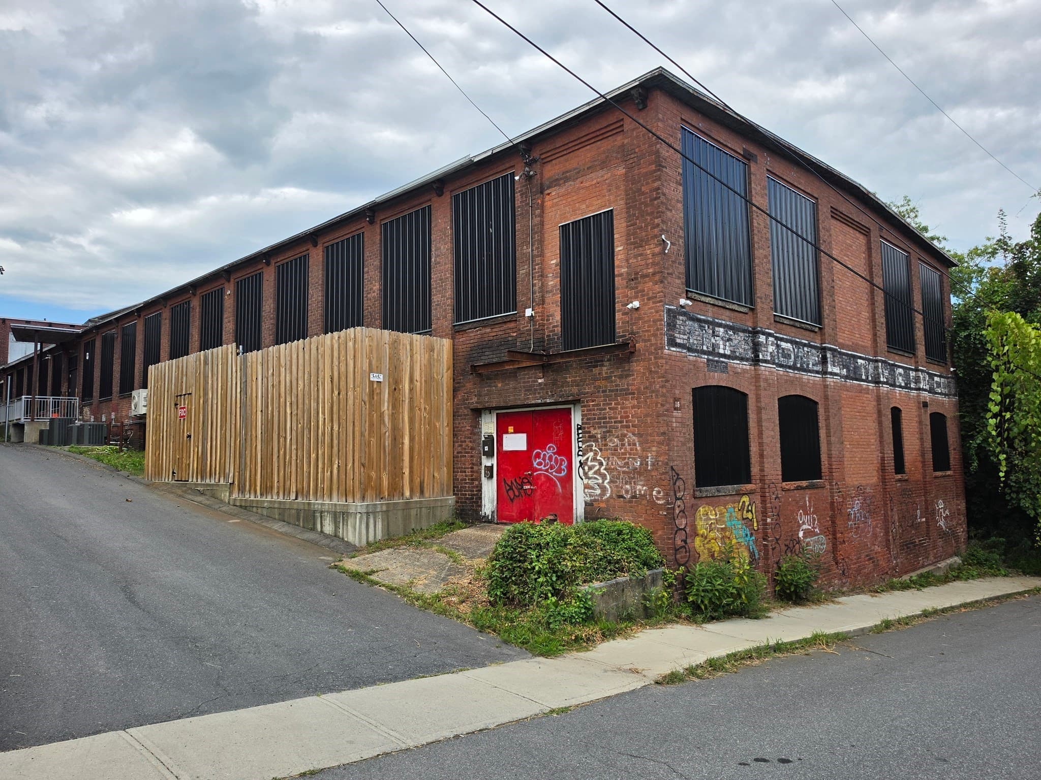 13 Arch St, Greenfield MA 01301
