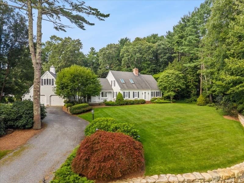 14 Red Maple Run, Dartmouth MA 02747