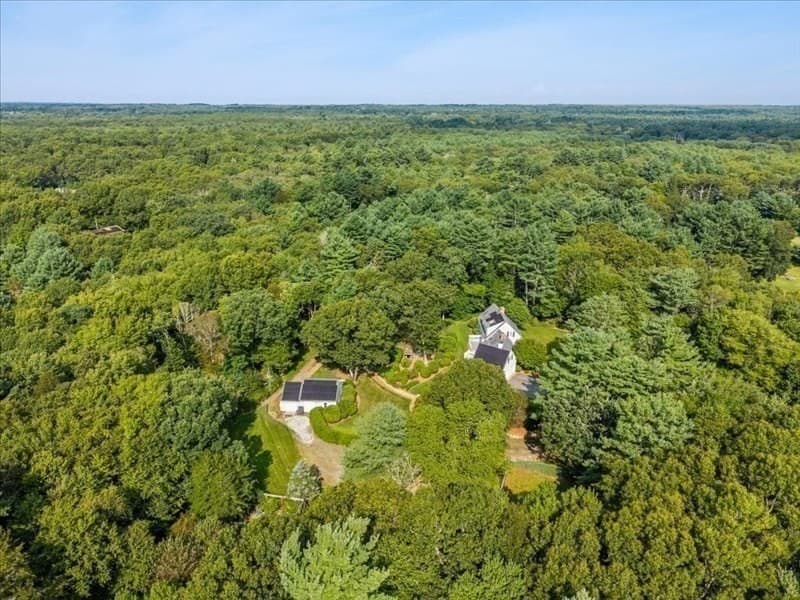 Single Family Residence at 14 Red Maple Run, Dartmouth MA 02747, Dartmouth, photo 31 of 42