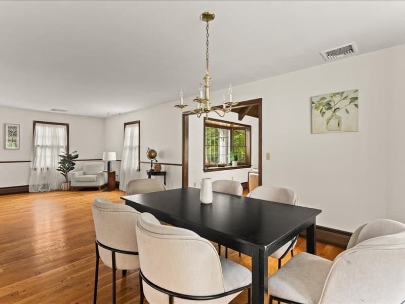 Single Family Residence at 14 Red Maple Run, Dartmouth MA 02747, Dartmouth, photo 8 of 42