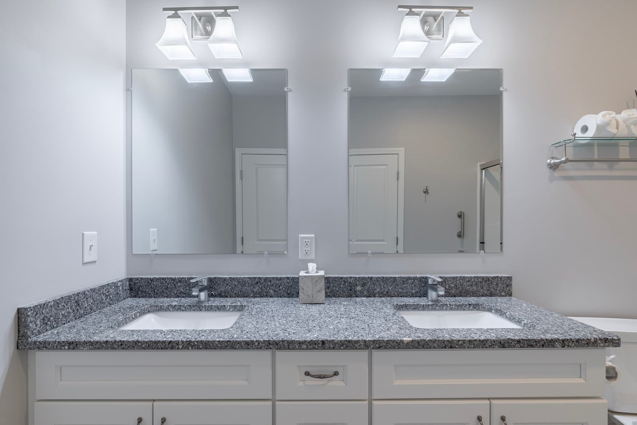 Condominium at 166 Stone Hill Dr # 166, Northbridge MA 01588, Northbridge, photo 17 of 33