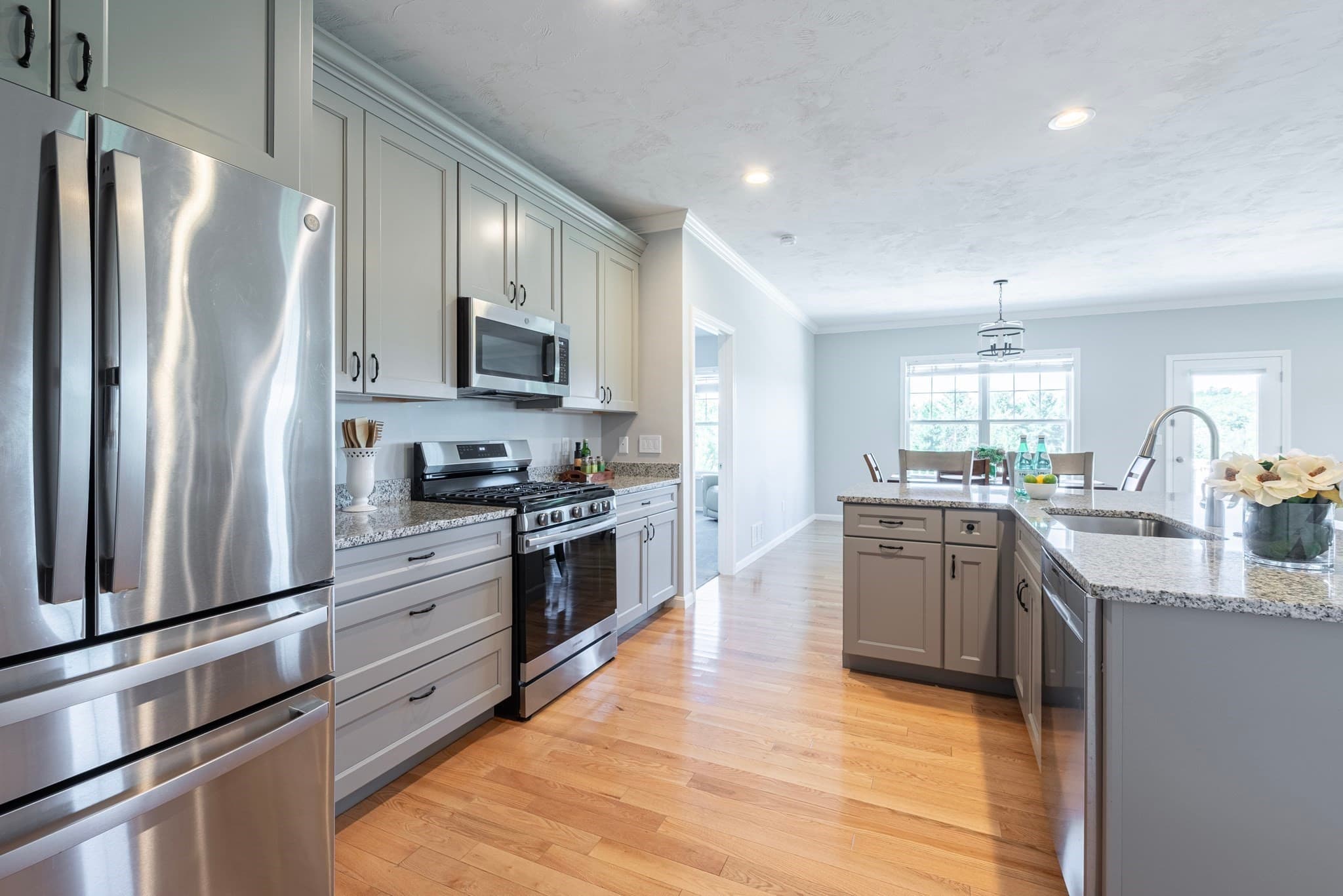 Condominium at 166 Stone Hill Dr # 166, Northbridge MA 01588, Northbridge, photo 7 of 33