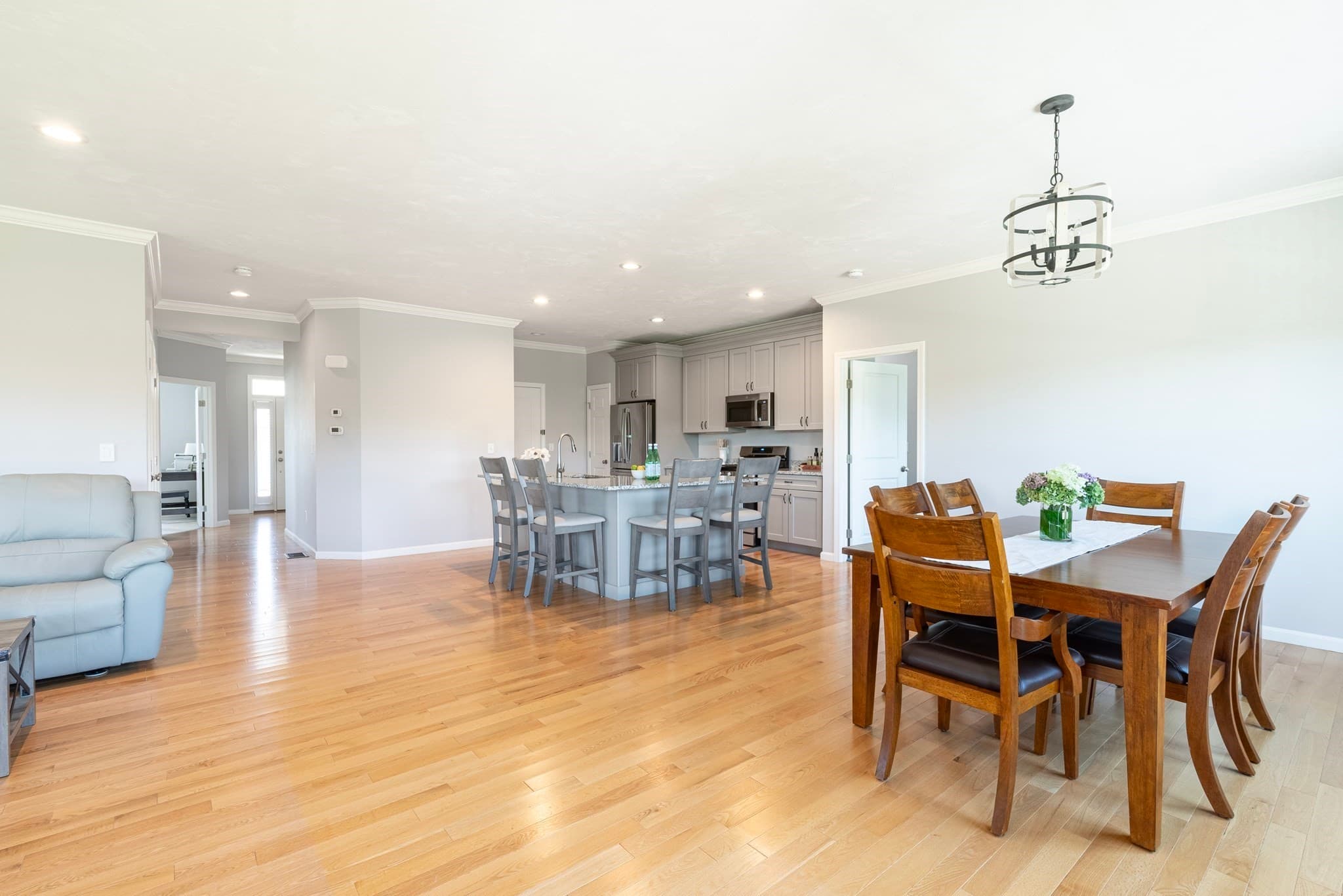 Condominium at 166 Stone Hill Dr # 166, Northbridge MA 01588, Northbridge, photo 4 of 33