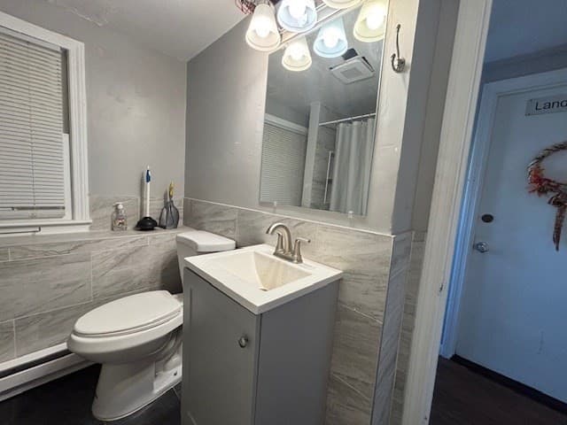 5+ Family - Rooming House at 1122 Ocean St, Marshfield MA 02050, photo 5 of 15