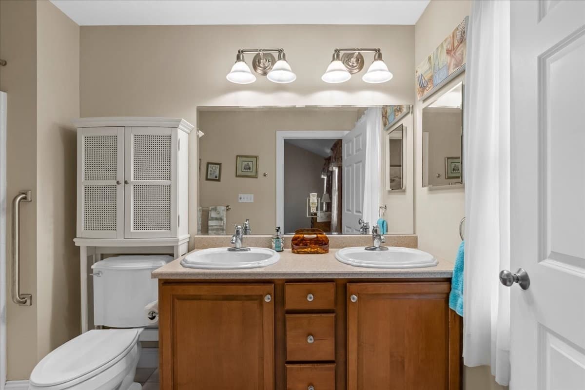 Condominium at 6 Lebaron Blvd # 6, Lakeville MA 02347, Lakeville, photo 22 of 42