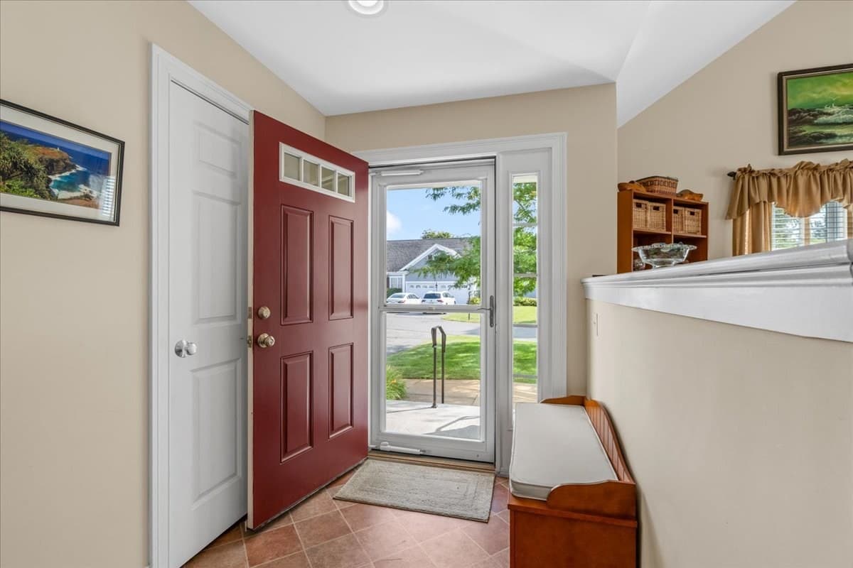 Condominium at 6 Lebaron Blvd # 6, Lakeville MA 02347, Lakeville, photo 7 of 42