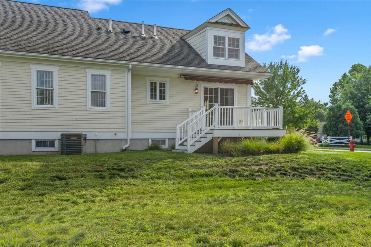 Condominium at 6 Lebaron Blvd # 6, Lakeville MA 02347, Lakeville, photo 34 of 42