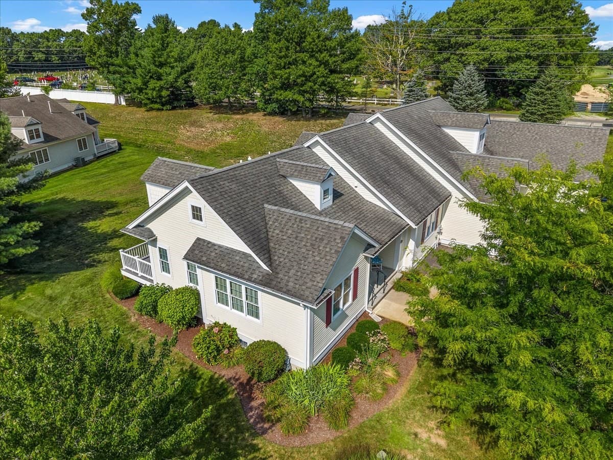 Condominium at 6 Lebaron Blvd # 6, Lakeville MA 02347, Lakeville, photo 35 of 42