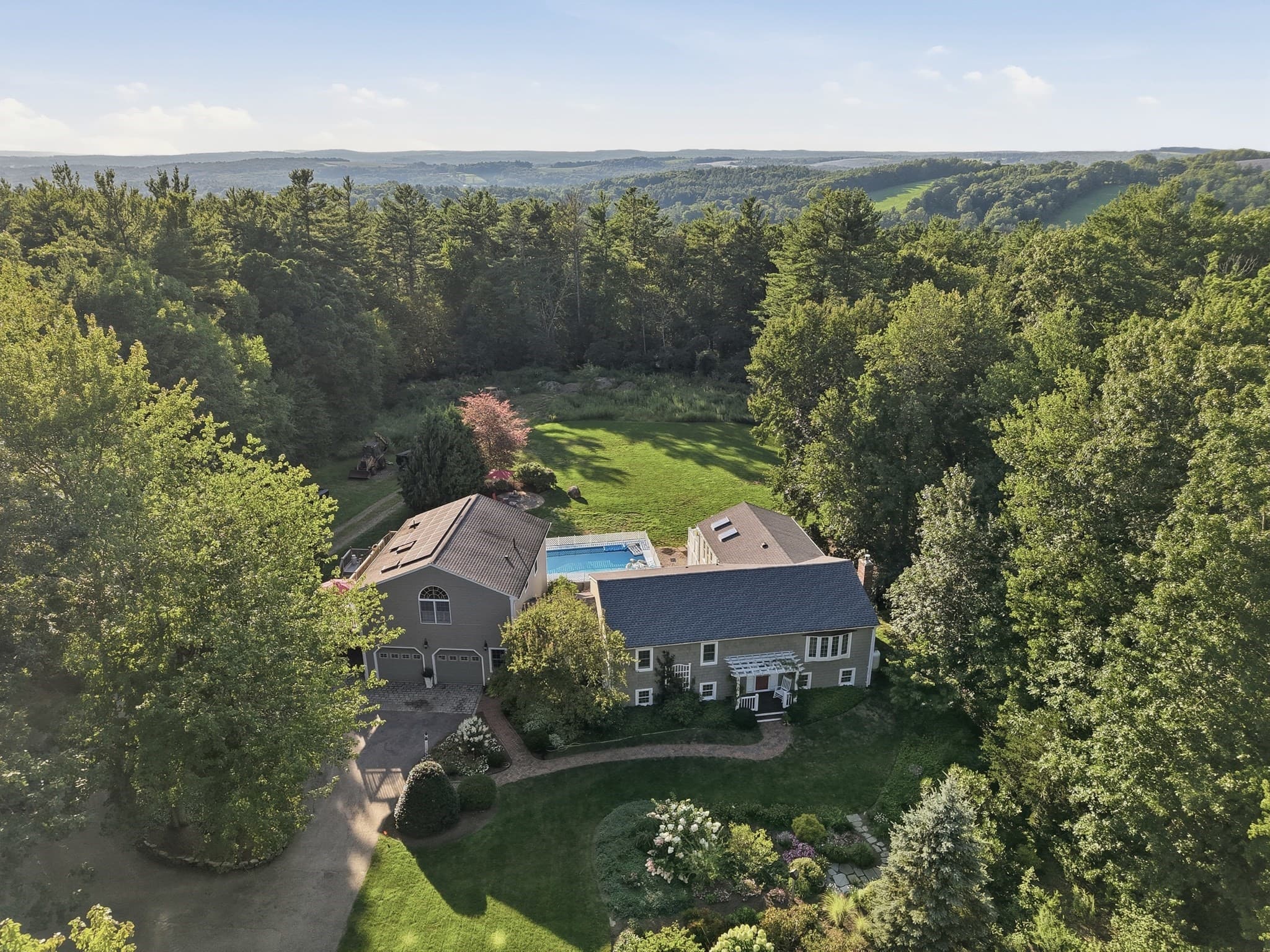 75 Paxton Road, Spencer MA 01562