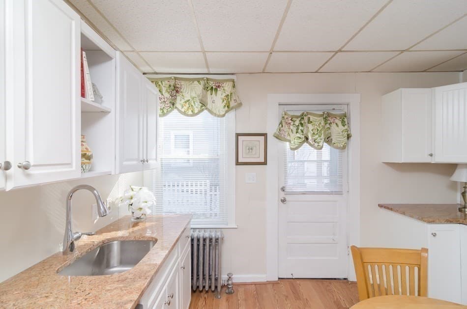 3 Family at 303 Beach, Quincy MA 02169, Quincy, photo 12 of 30