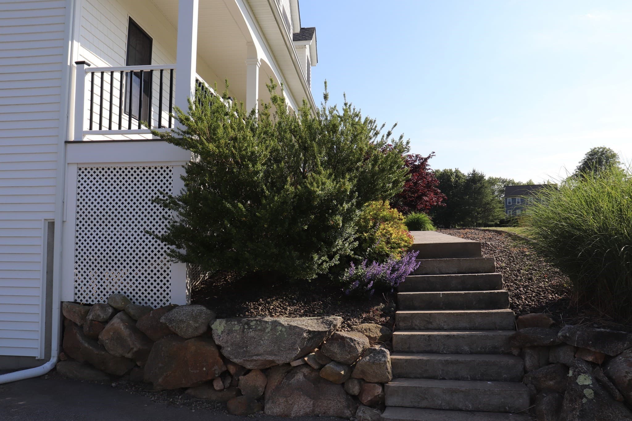 Single Family Residence at 20 Meadowbrook Ln, Westport MA 02790, Westport, photo 5 of 42