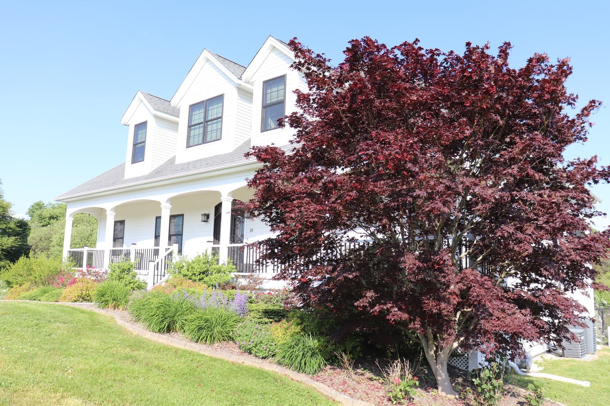 Single Family Residence at 20 Meadowbrook Ln, Westport MA 02790, Westport, photo 10 of 42