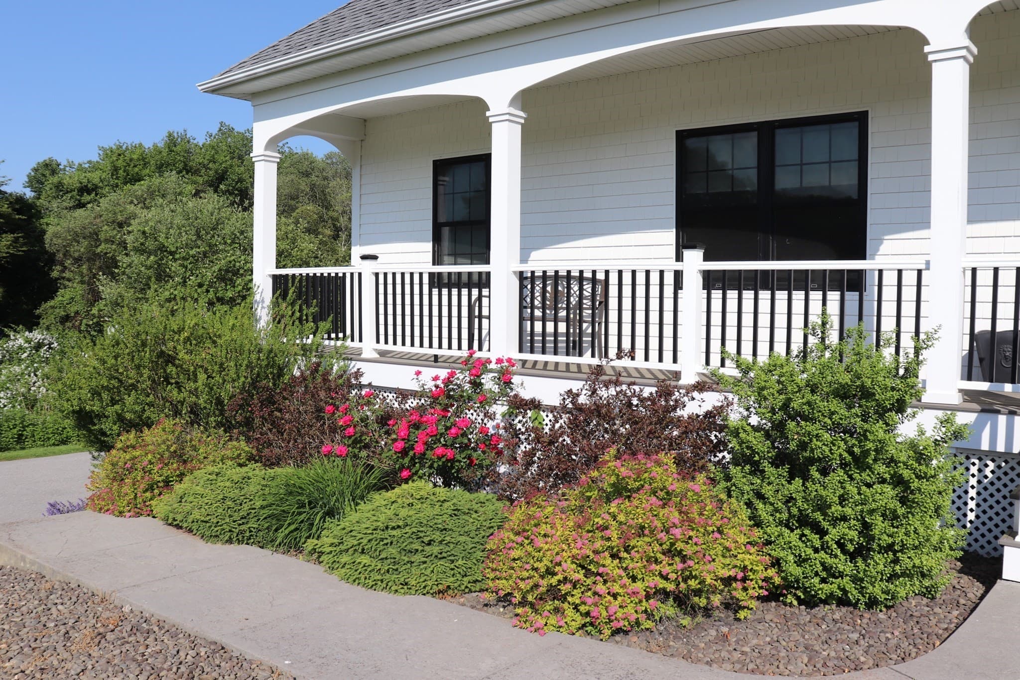 Single Family Residence at 20 Meadowbrook Ln, Westport MA 02790, Westport, photo 8 of 42