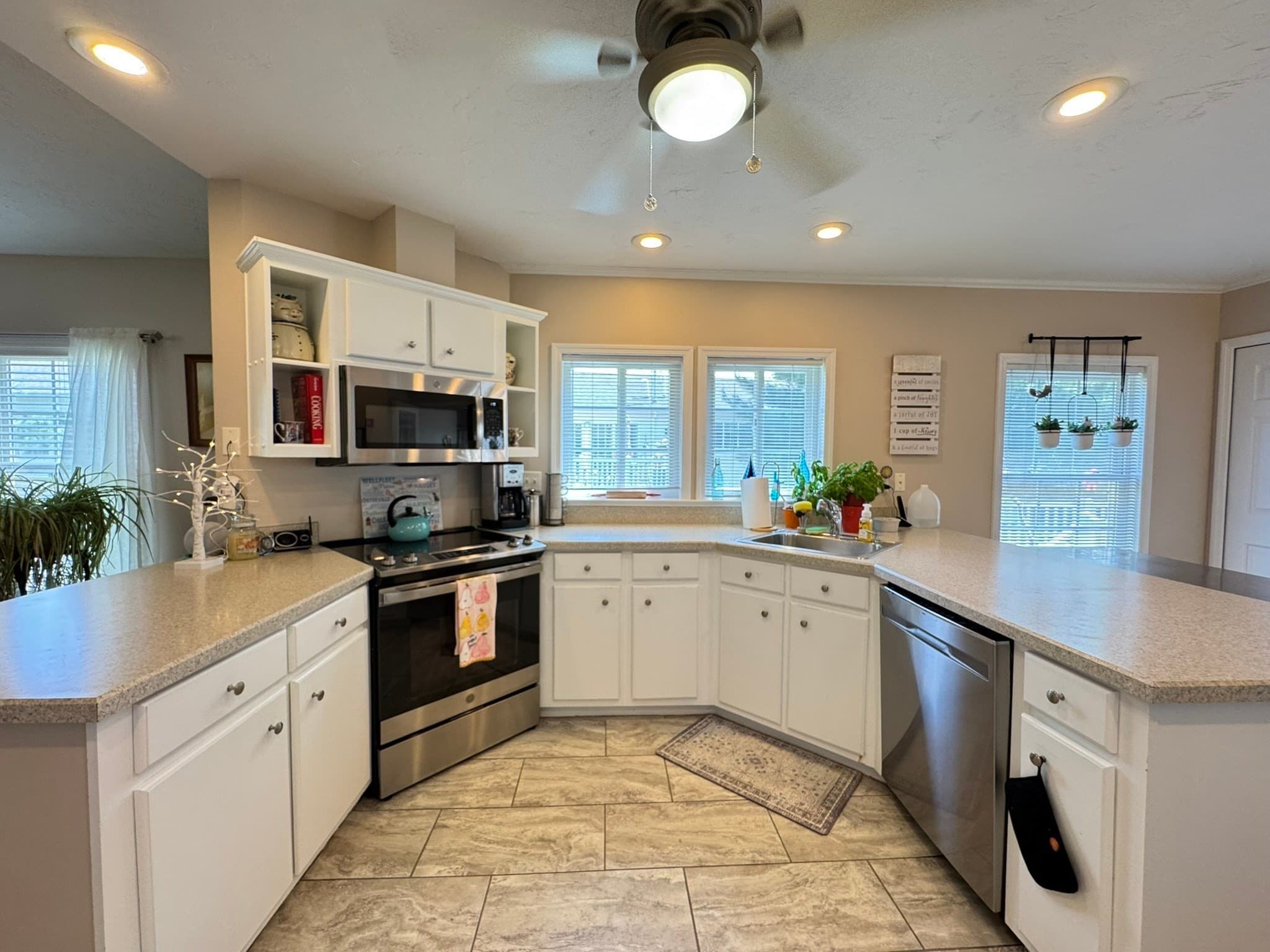 Single Family Residence at 61 Brookstone Dr., Bridgewater MA 02324, Bridgewater, photo 18 of 32