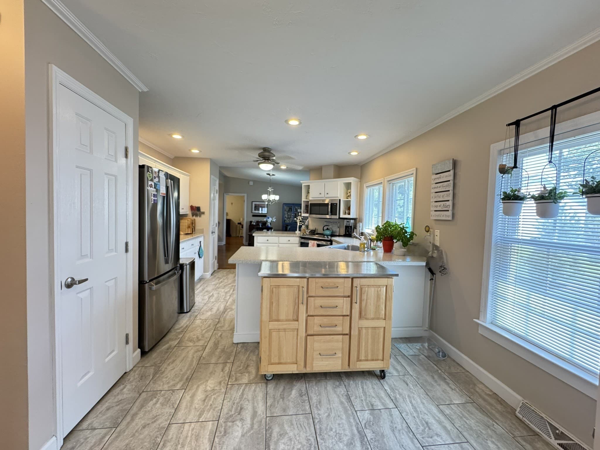 Single Family Residence at 61 Brookstone Dr., Bridgewater MA 02324, Bridgewater, photo 15 of 32